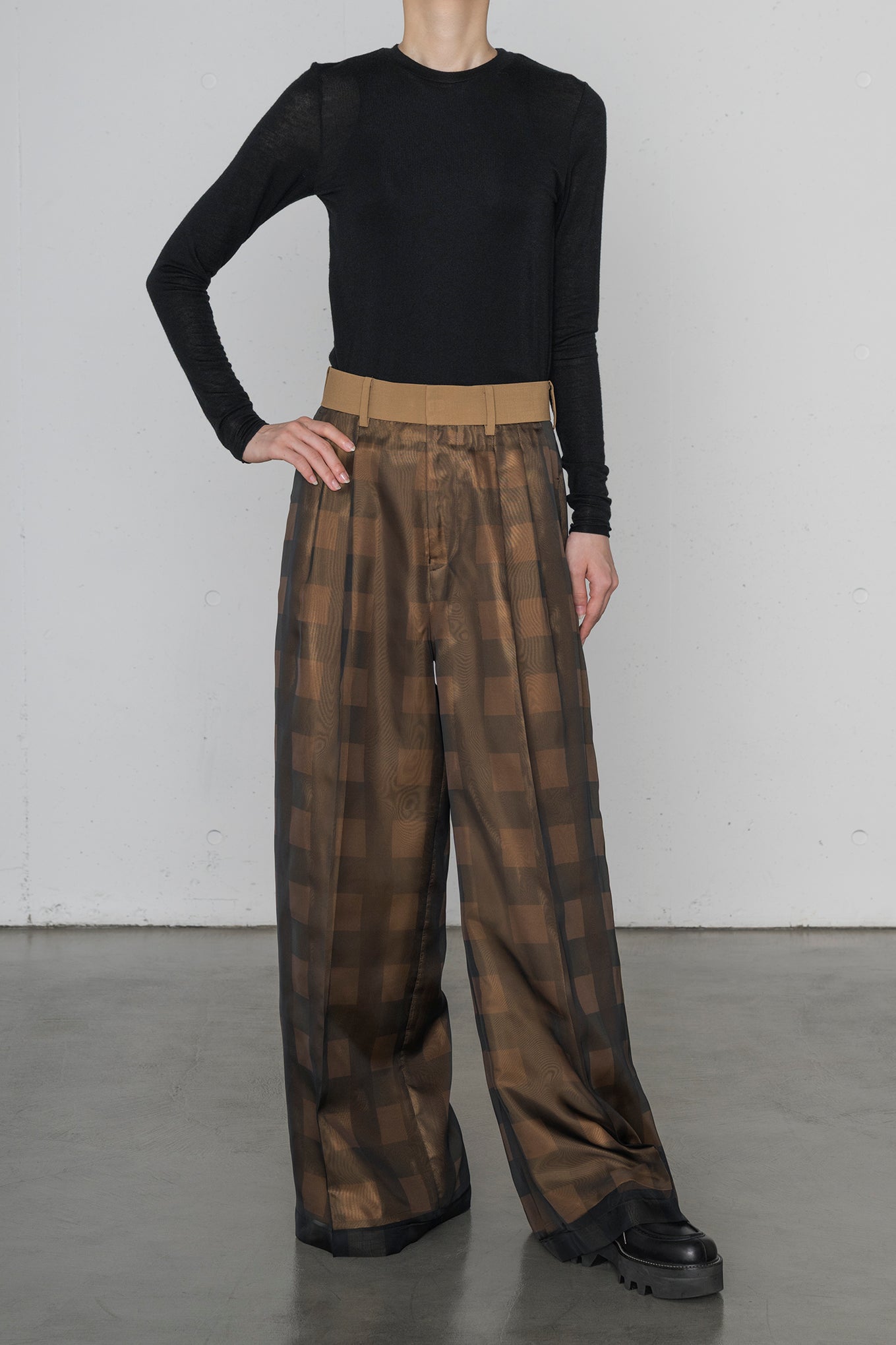 SHEER PLAID WIDE PANTS