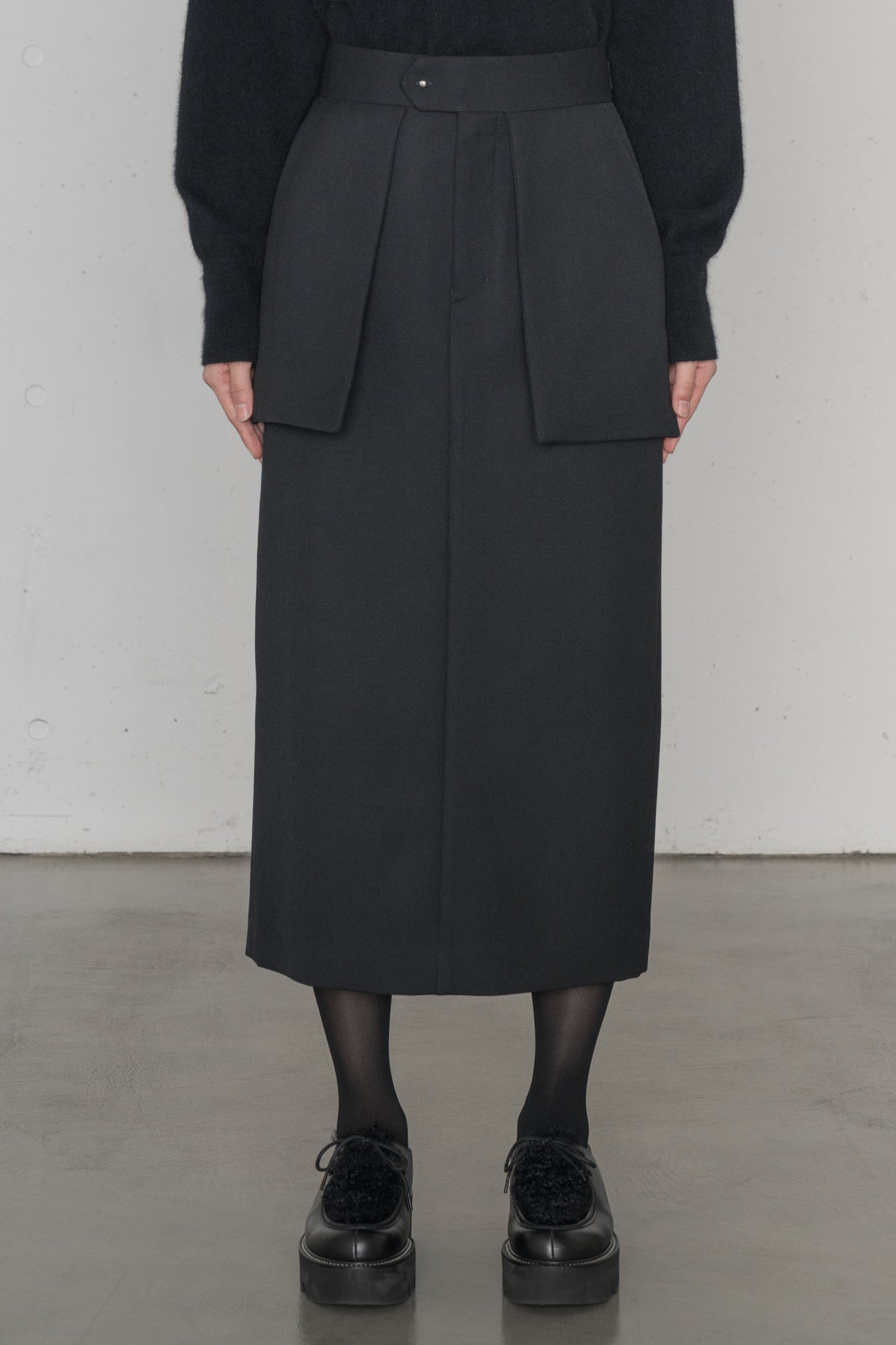 DOESKIN MIDI SKIRT