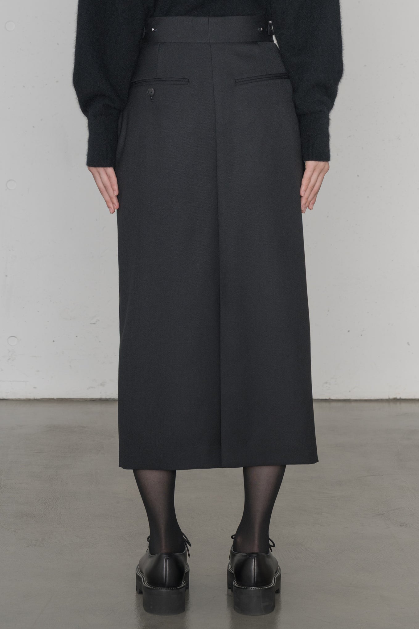 DOESKIN MIDI SKIRT