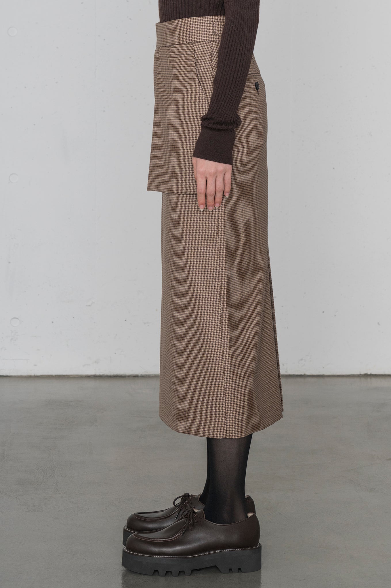 HOUNDSTOOTH MIDI SKIRT