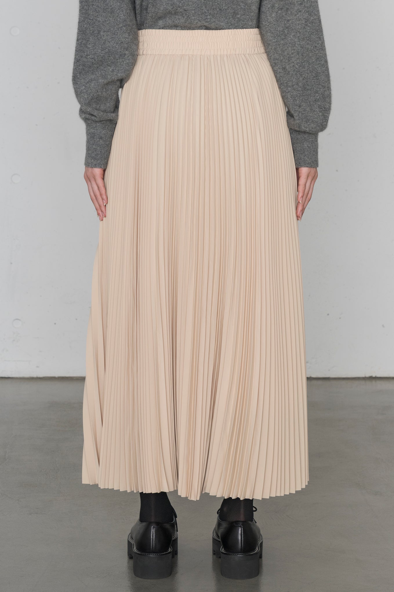 TAFFETA PLEATED SKIRT