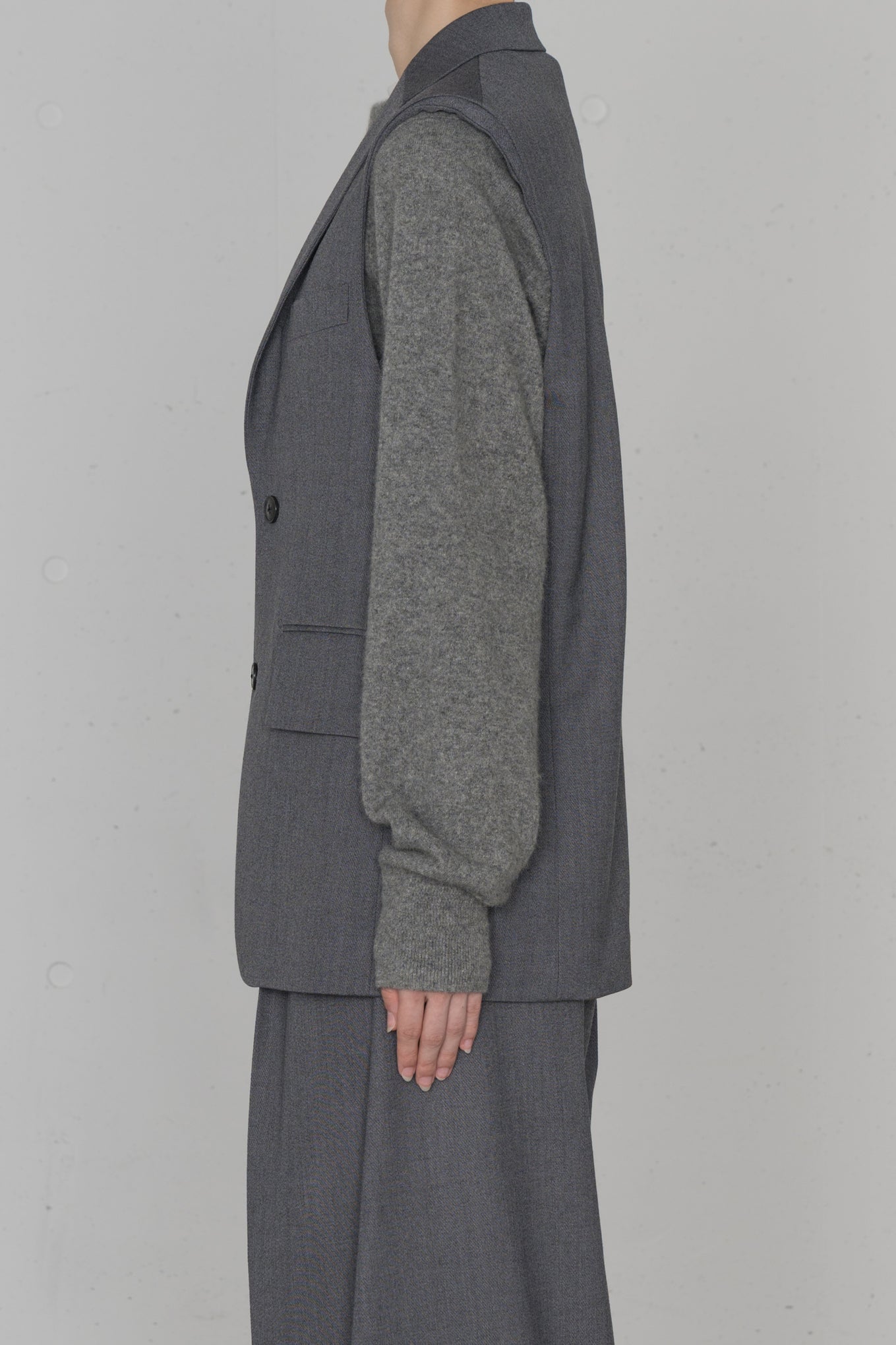 DOESKIN SLEEVELESS BLAZER
