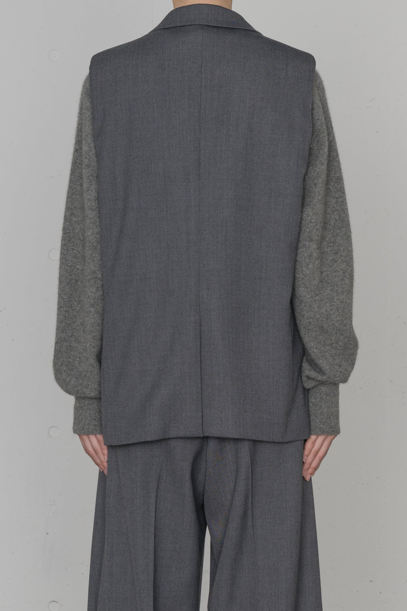 DOESKIN SLEEVELESS BLAZER