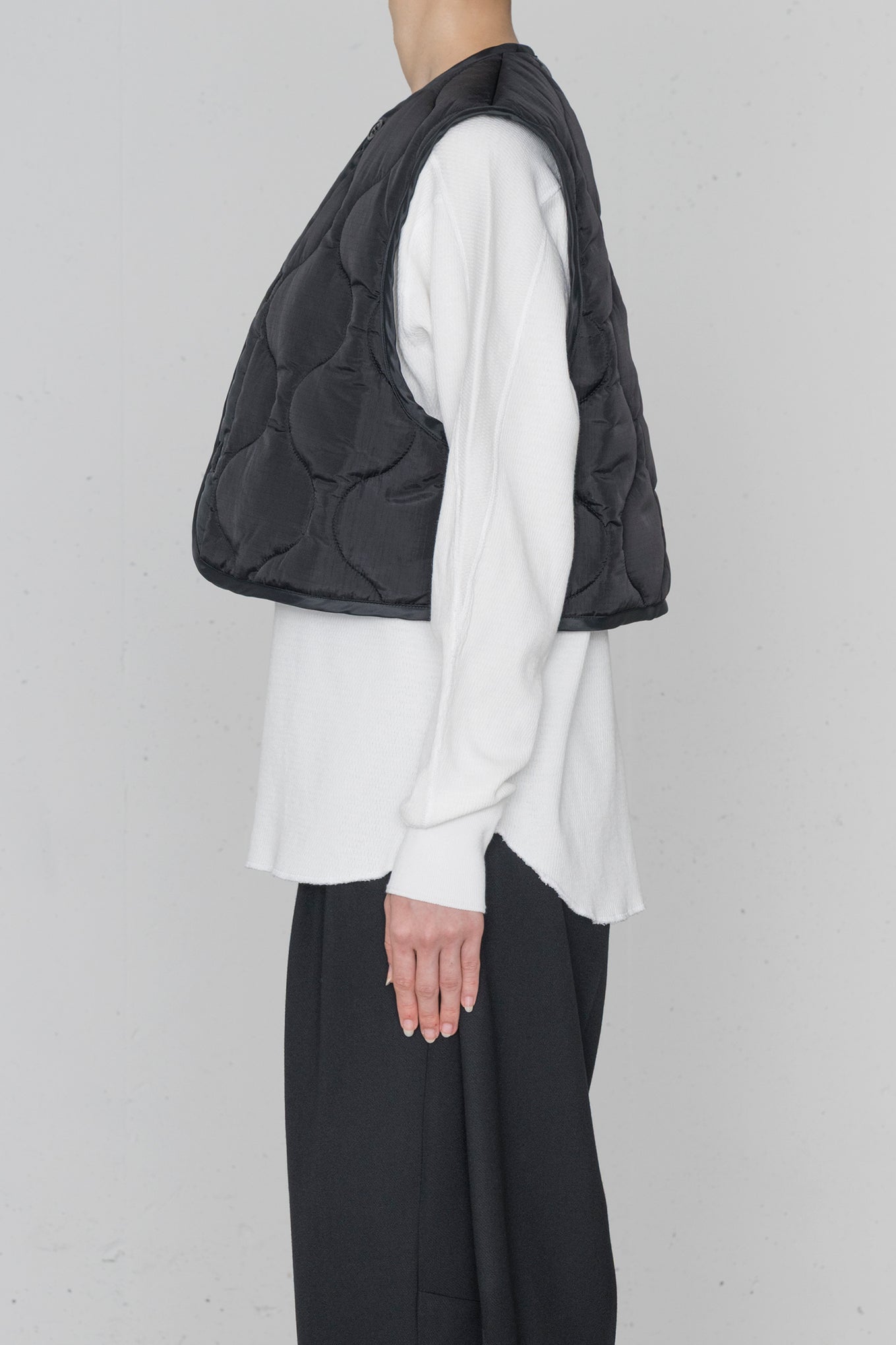QUILTED CROPPED VEST