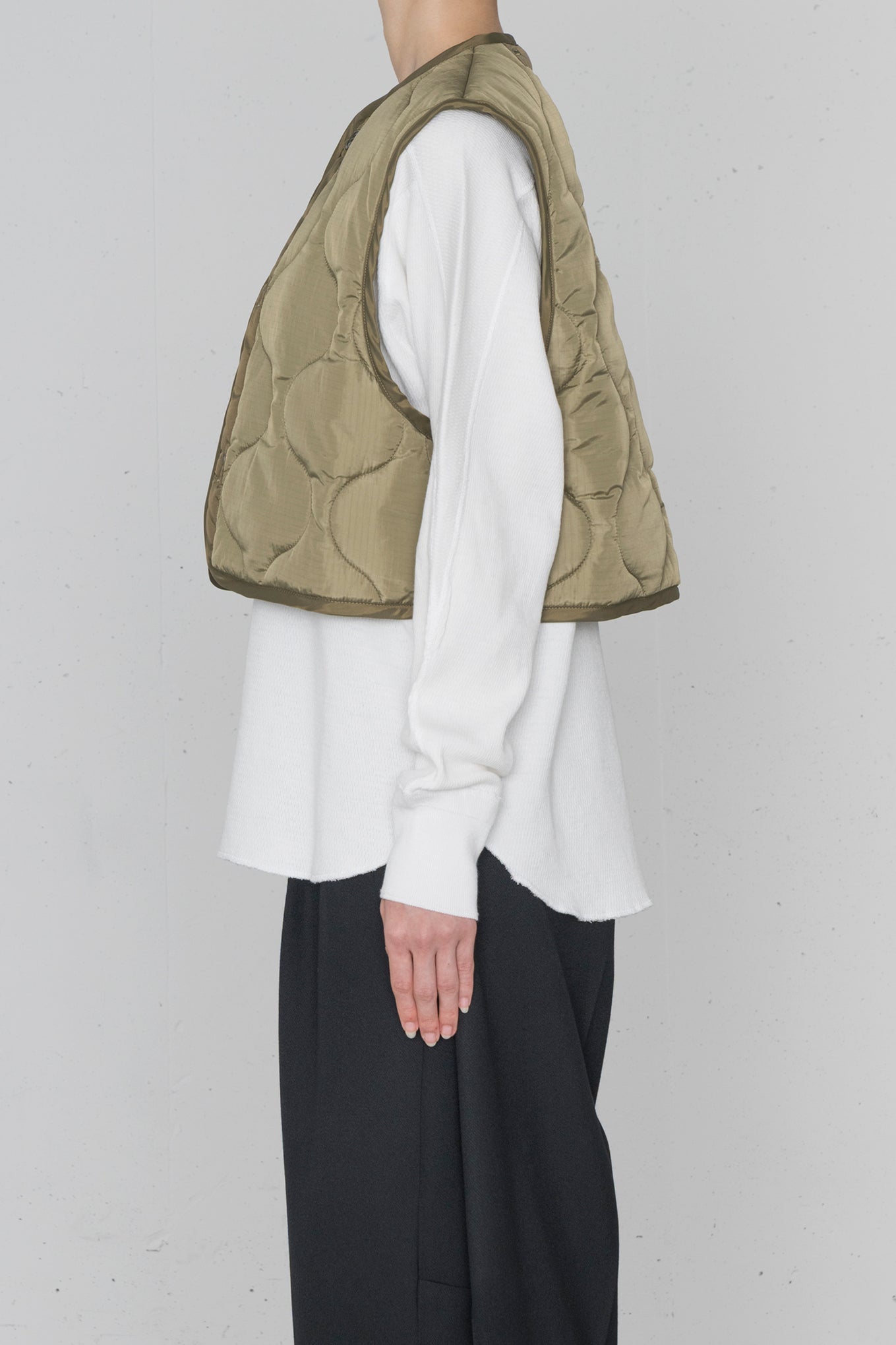 QUILTED CROPPED VEST