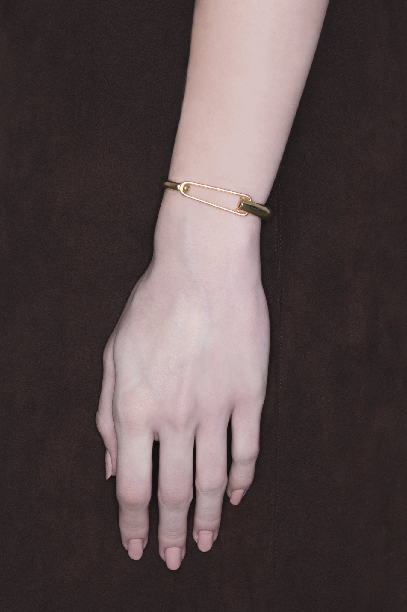 CLIP CUFF