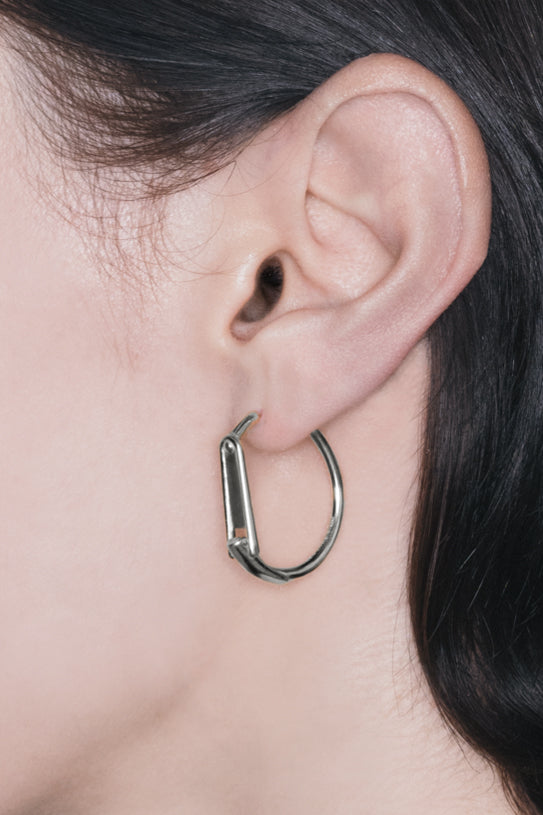 CLIP EARRINGS