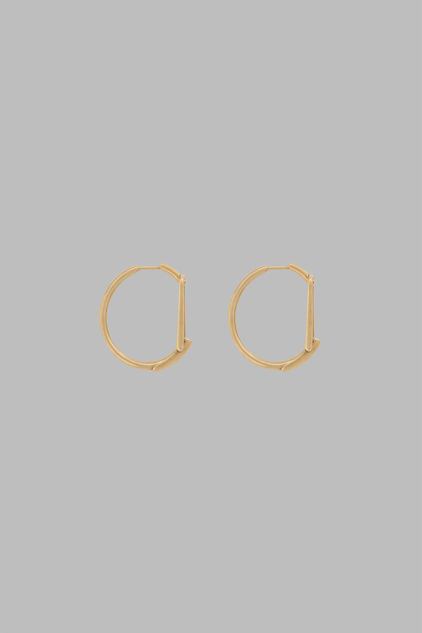 CLIP EARRINGS