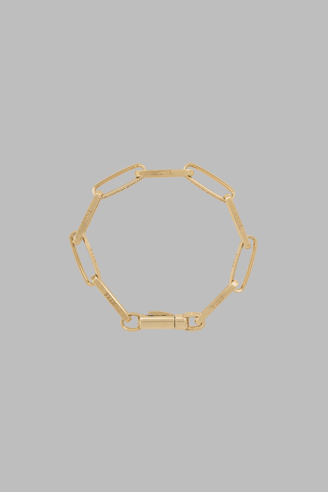 HALF ROUNDED CHAIN BRACELET