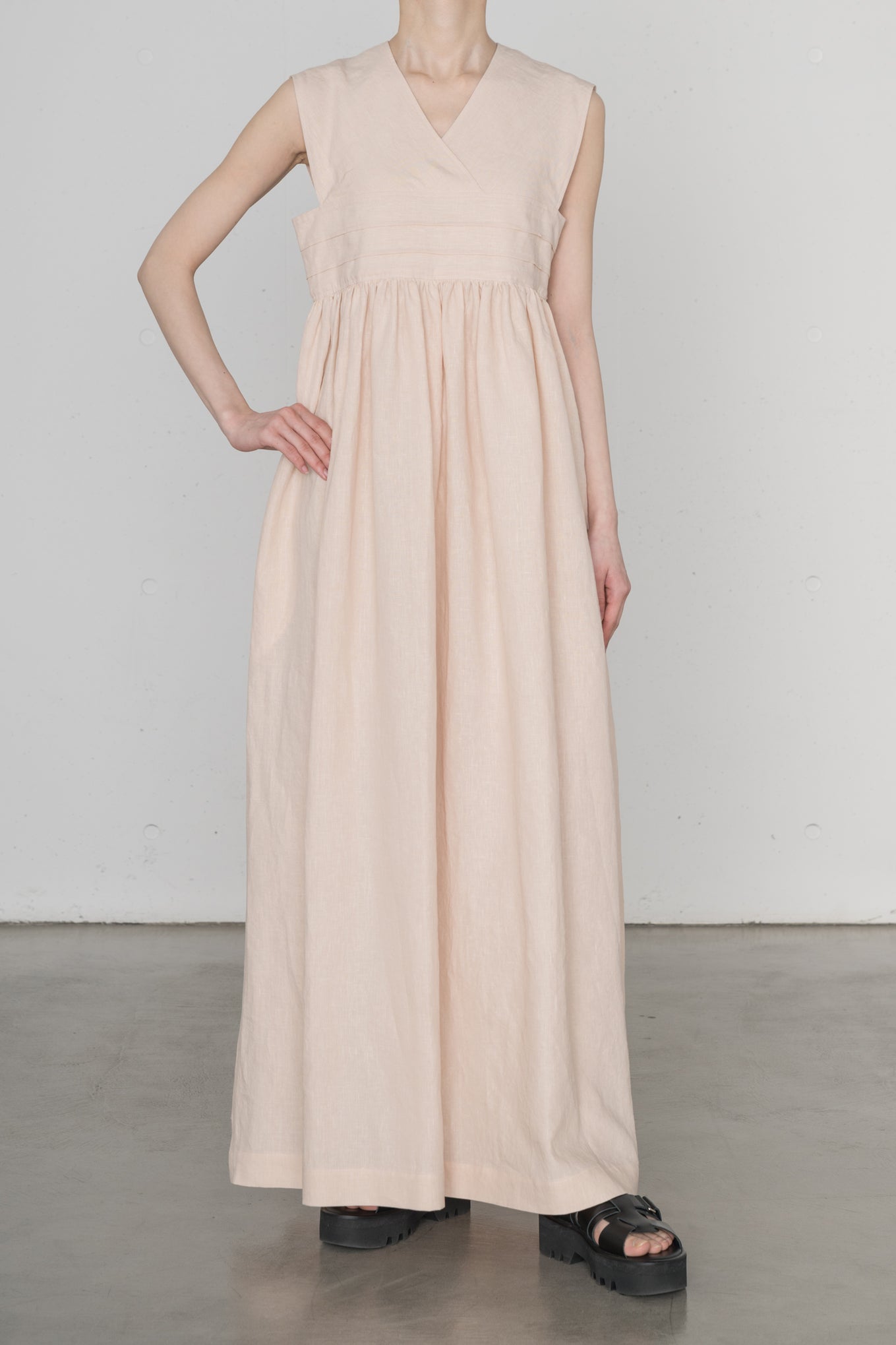 LINEN MAXI DRESS