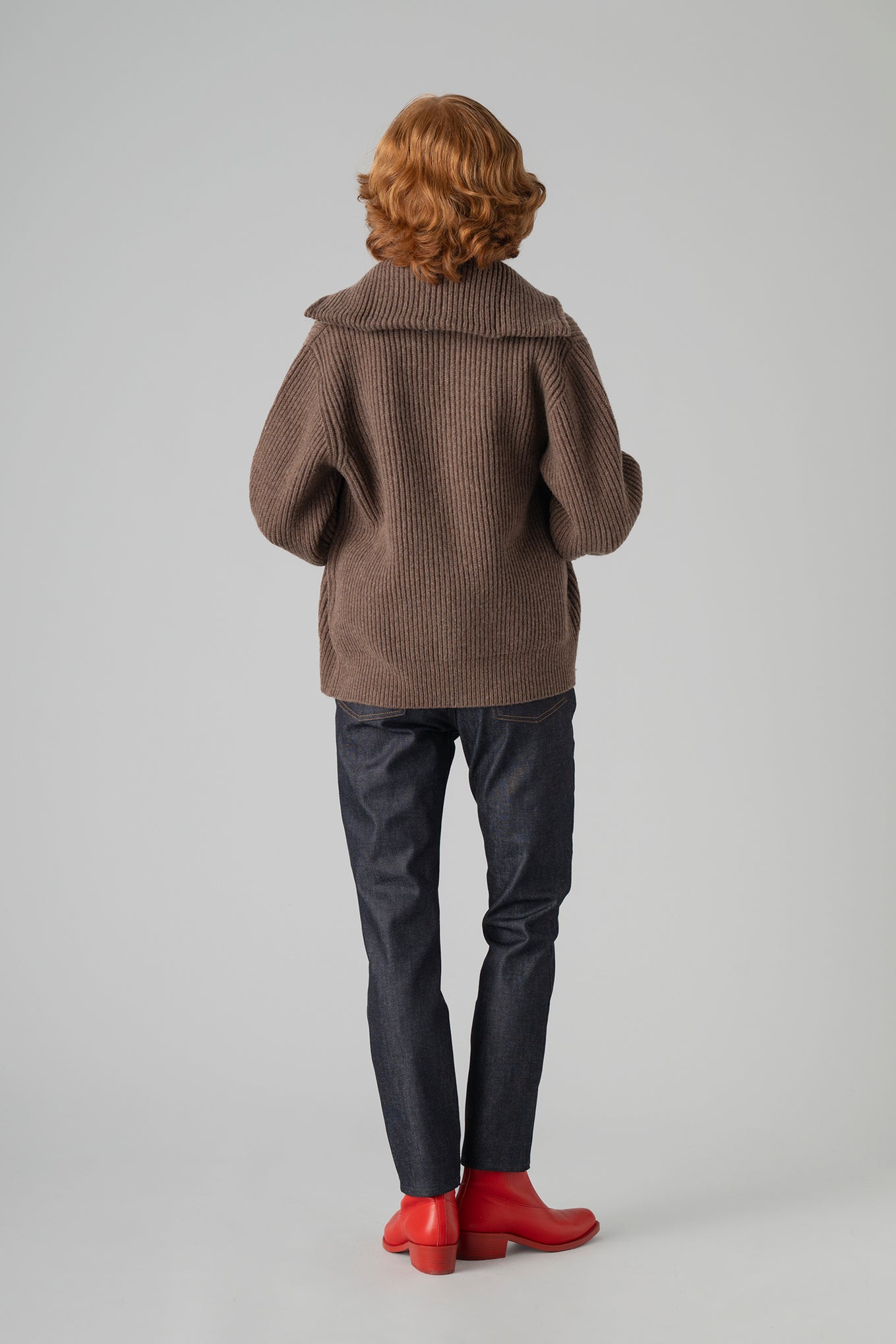 RIBBED ZIP SWEATER