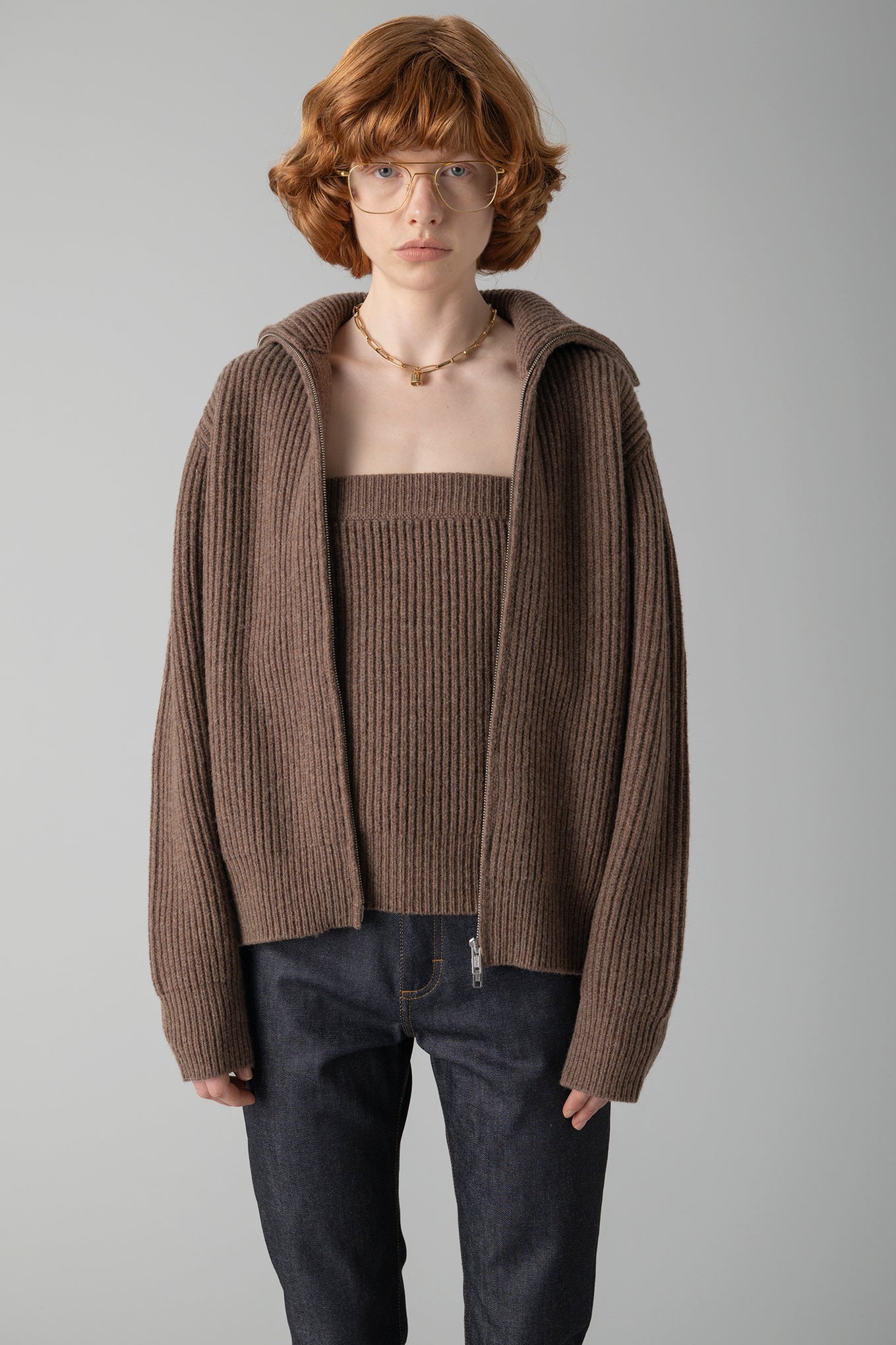 RIBBED ZIP SWEATER