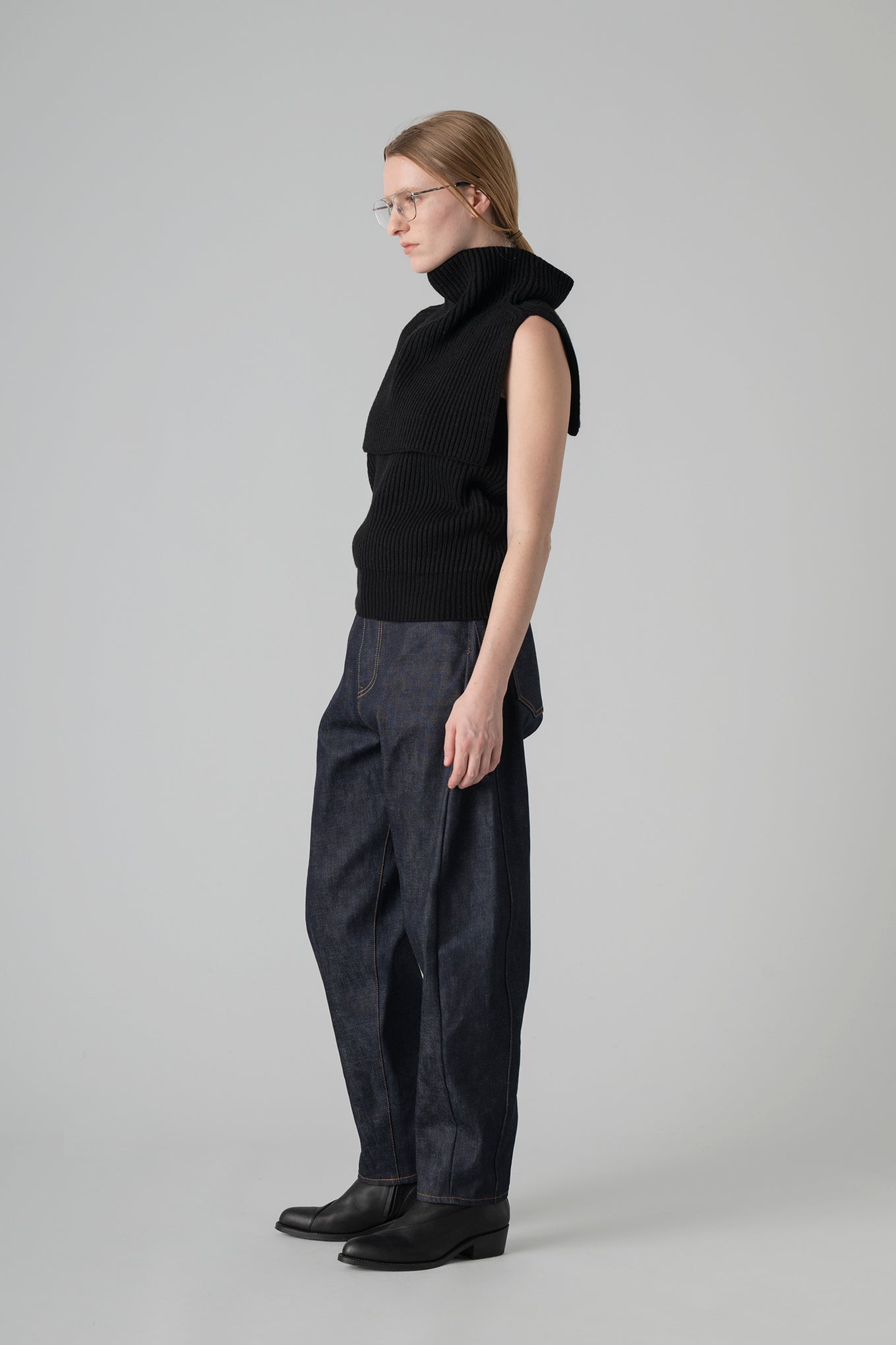 RIBBED NECK WARMER