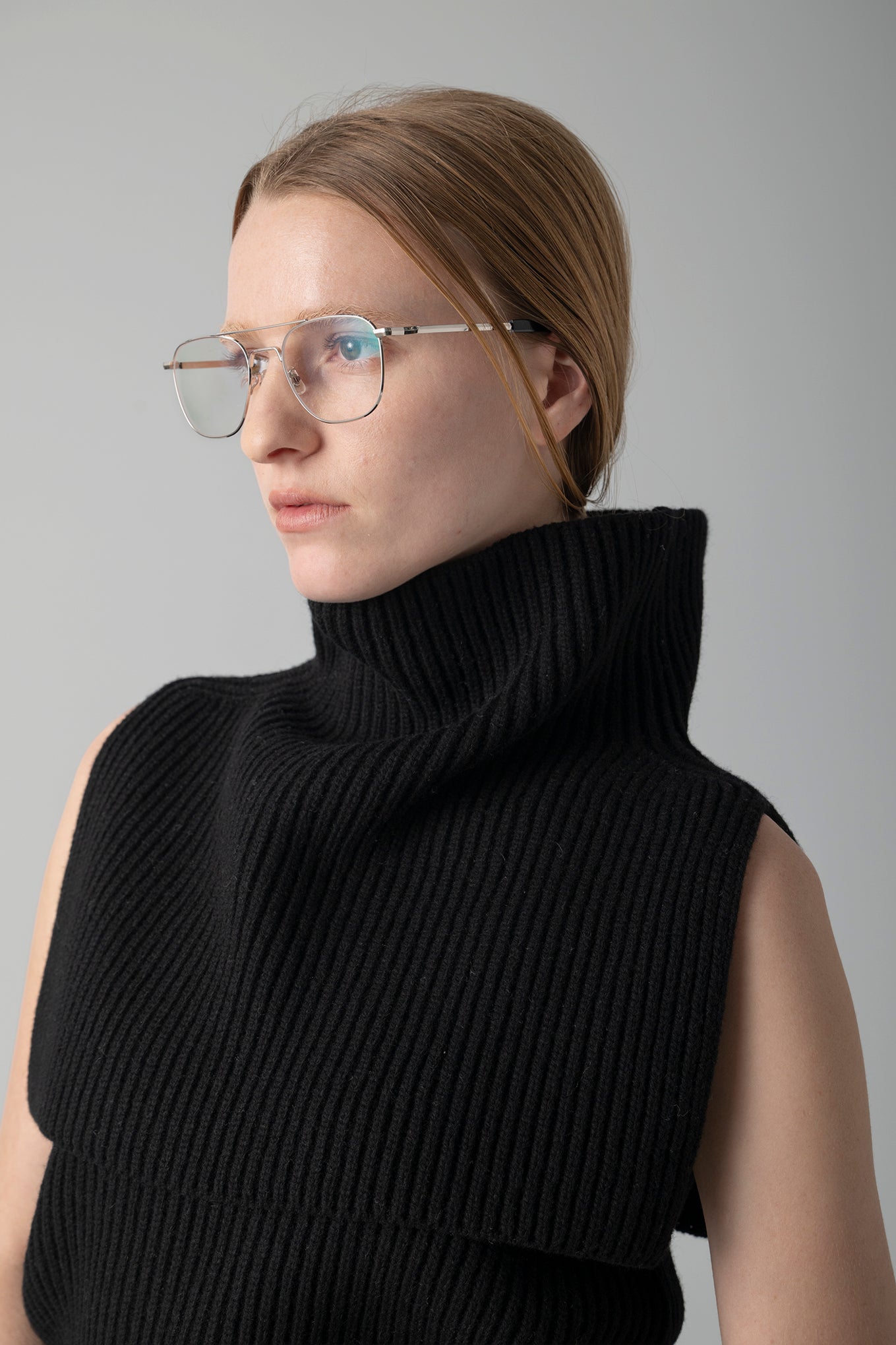 RIBBED NECK WARMER