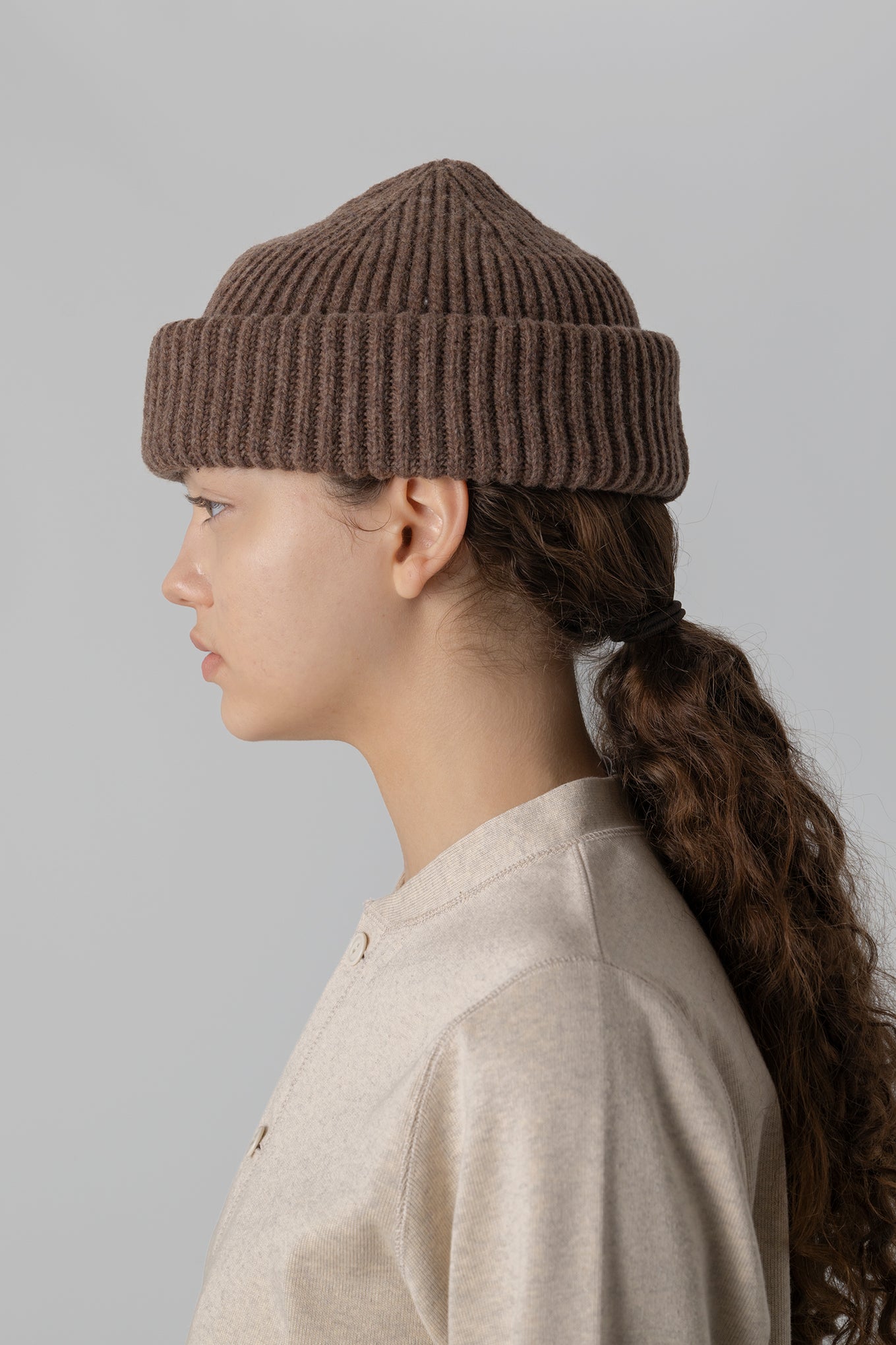 RIBBED BEANIE