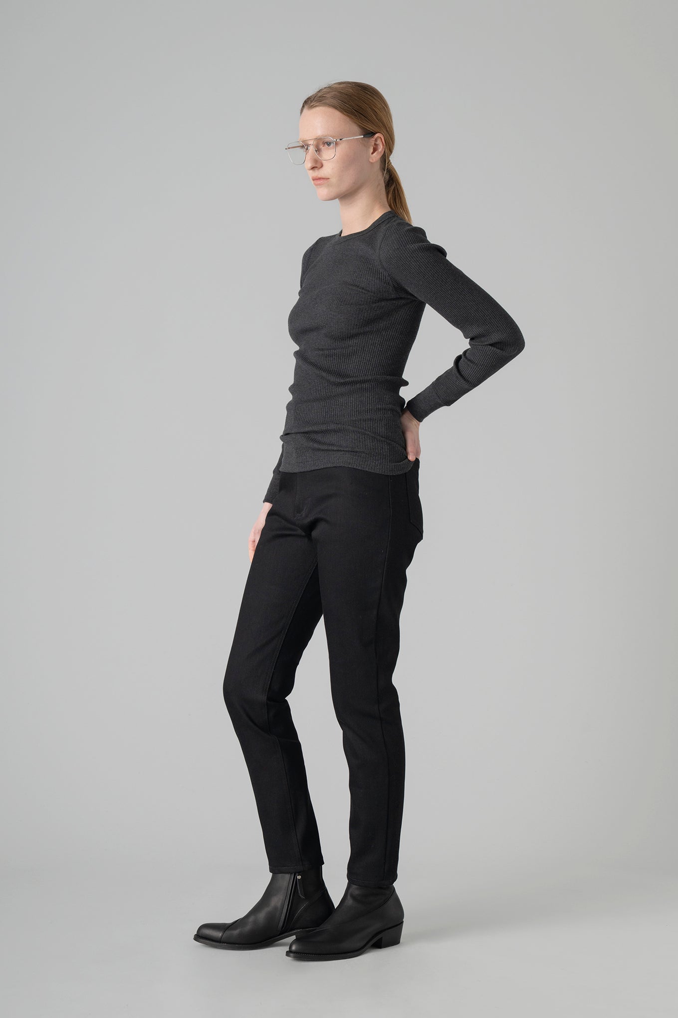 LONG-SLV TEE