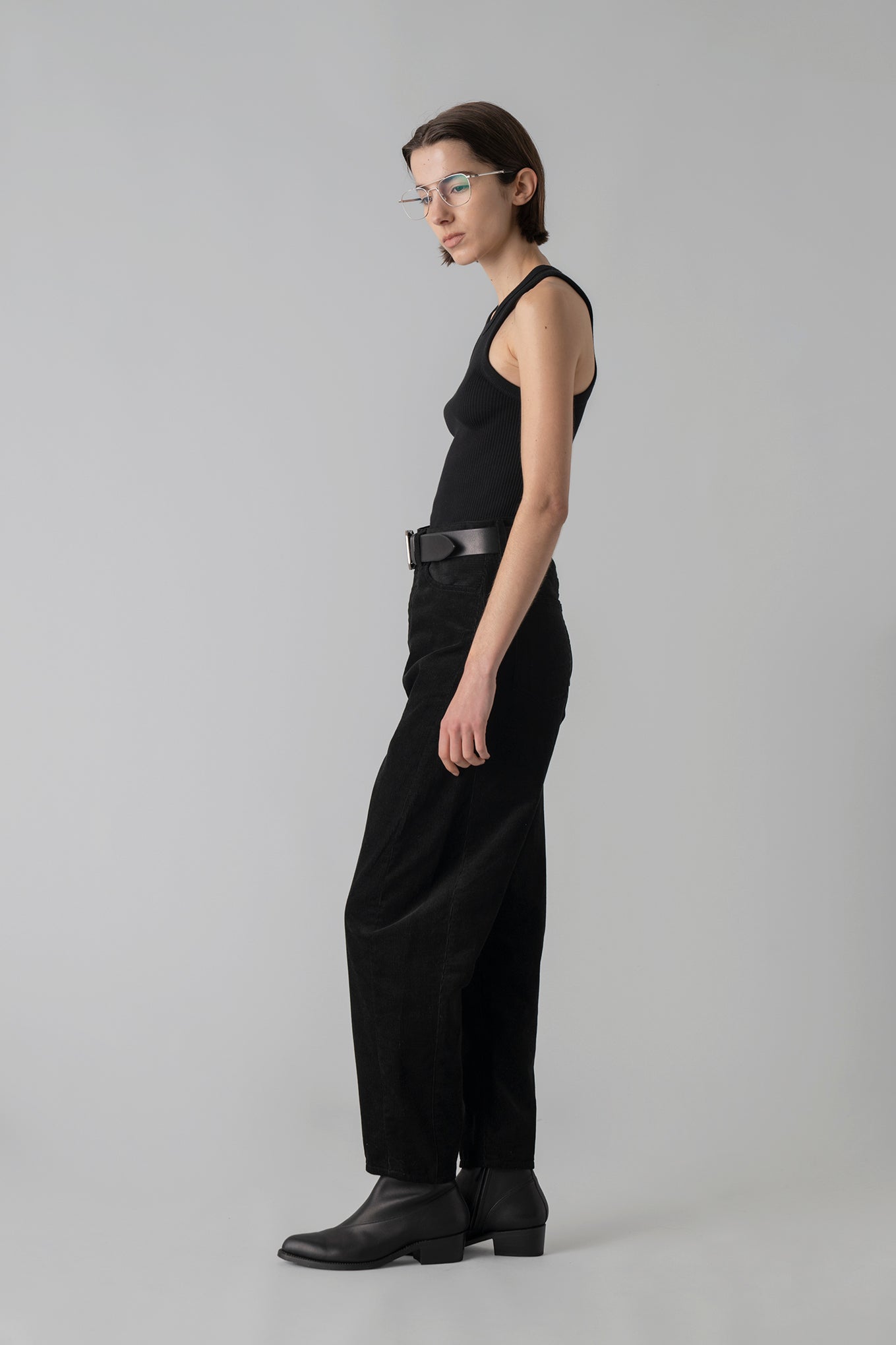 CREW NECK TANK TOP