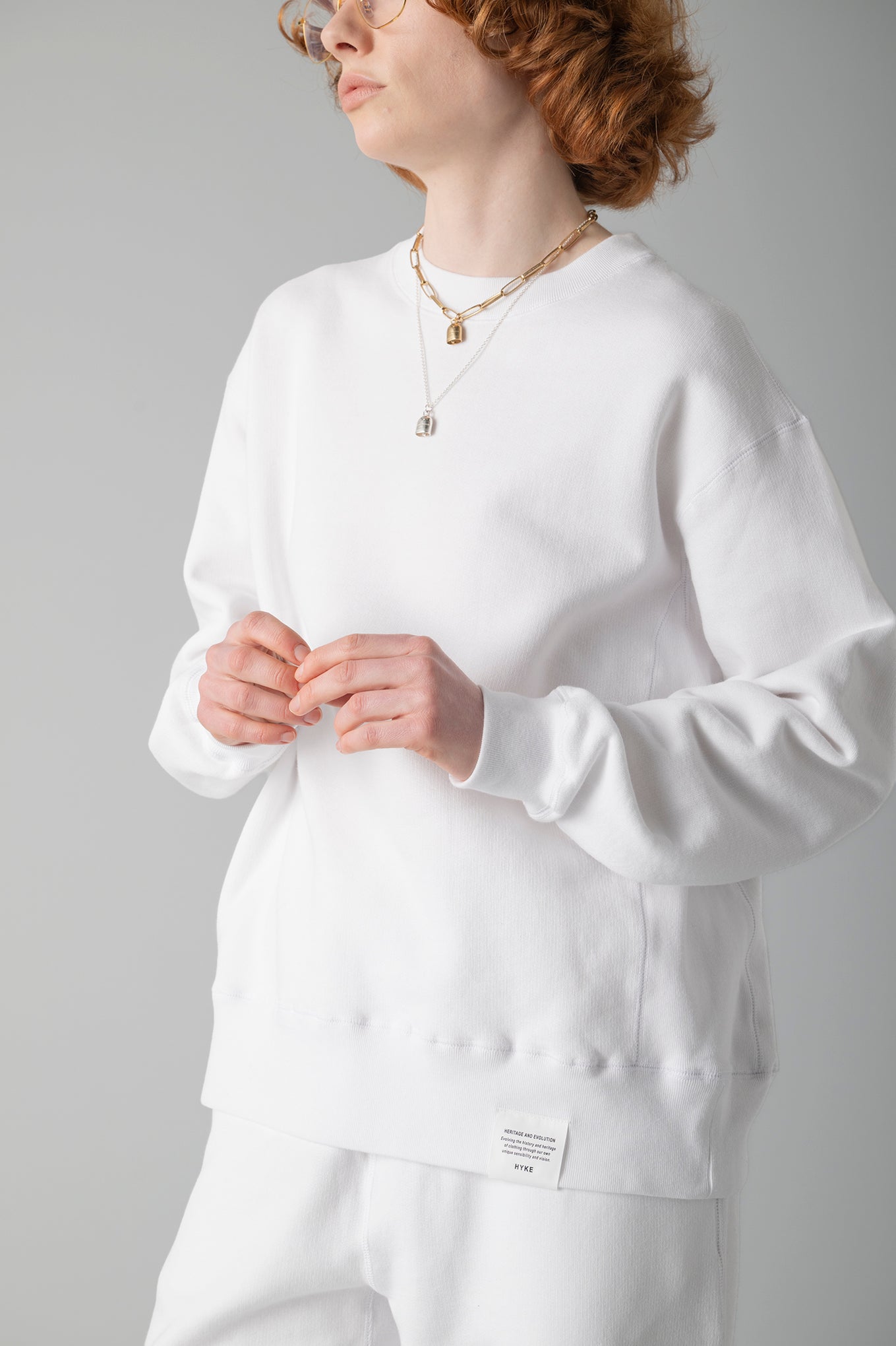 SWEAT SHIRT
