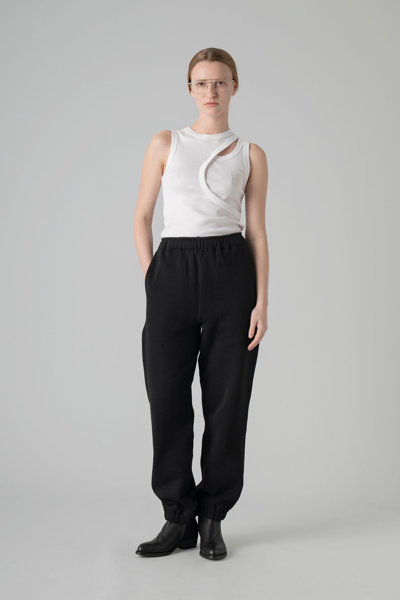 SWEAT PANTS