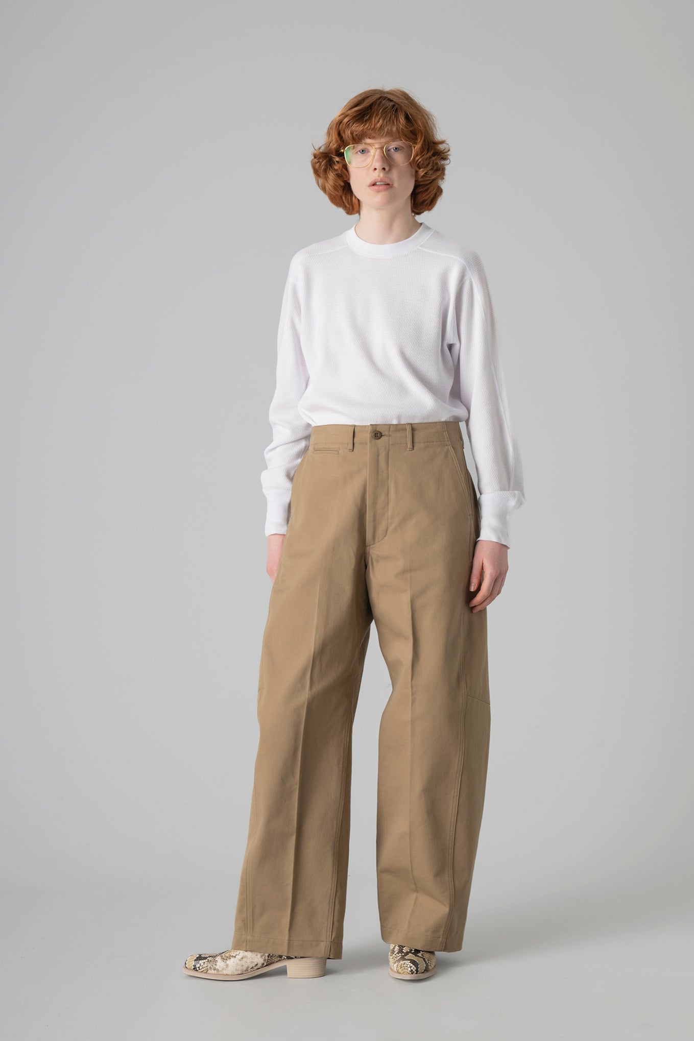 BARREL LEG CHINO PANTS