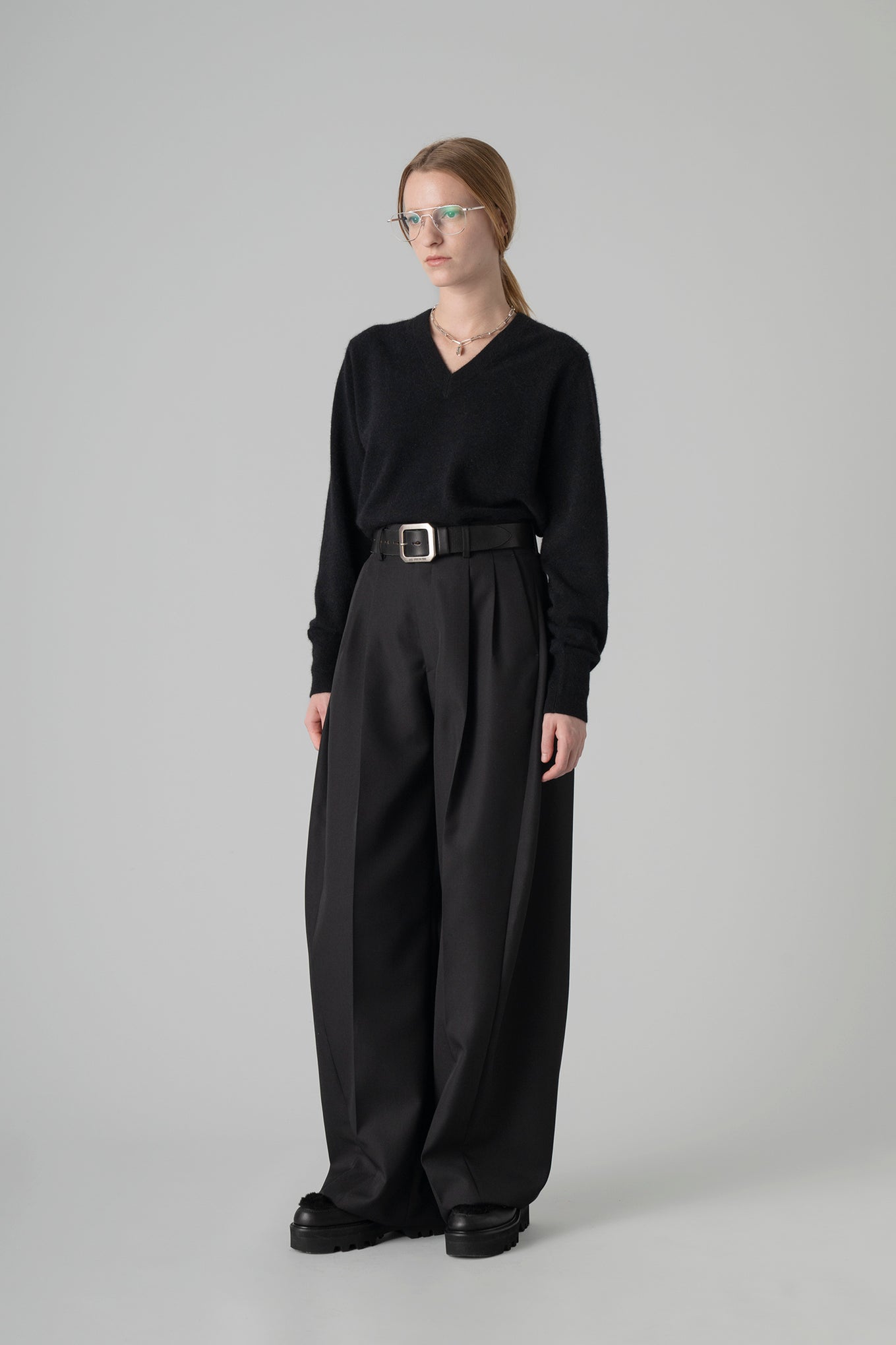 DOESKIN WIDE BARREL LEG PANTS