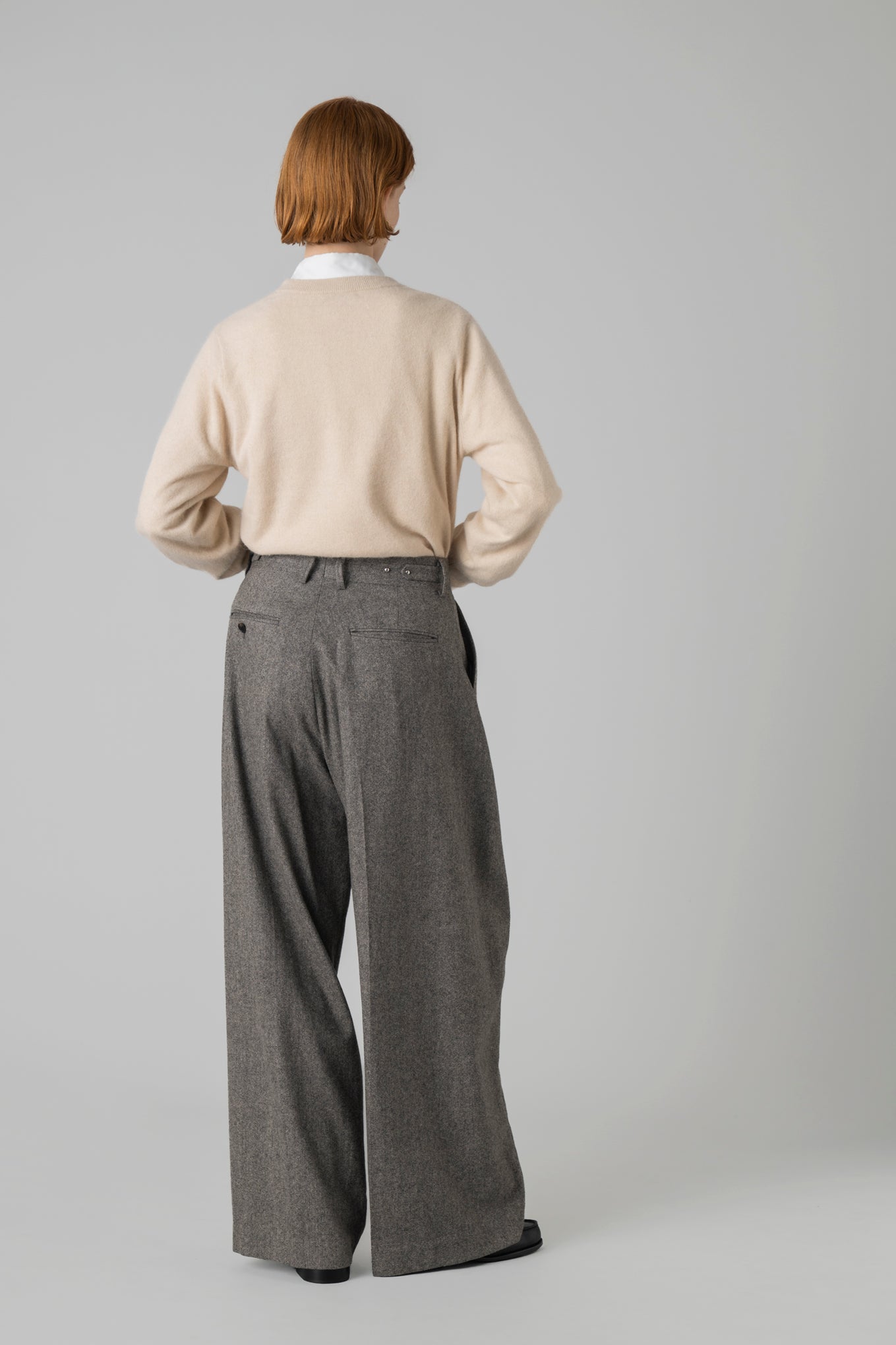 TWEED WIDE BARREL LEG PANTS