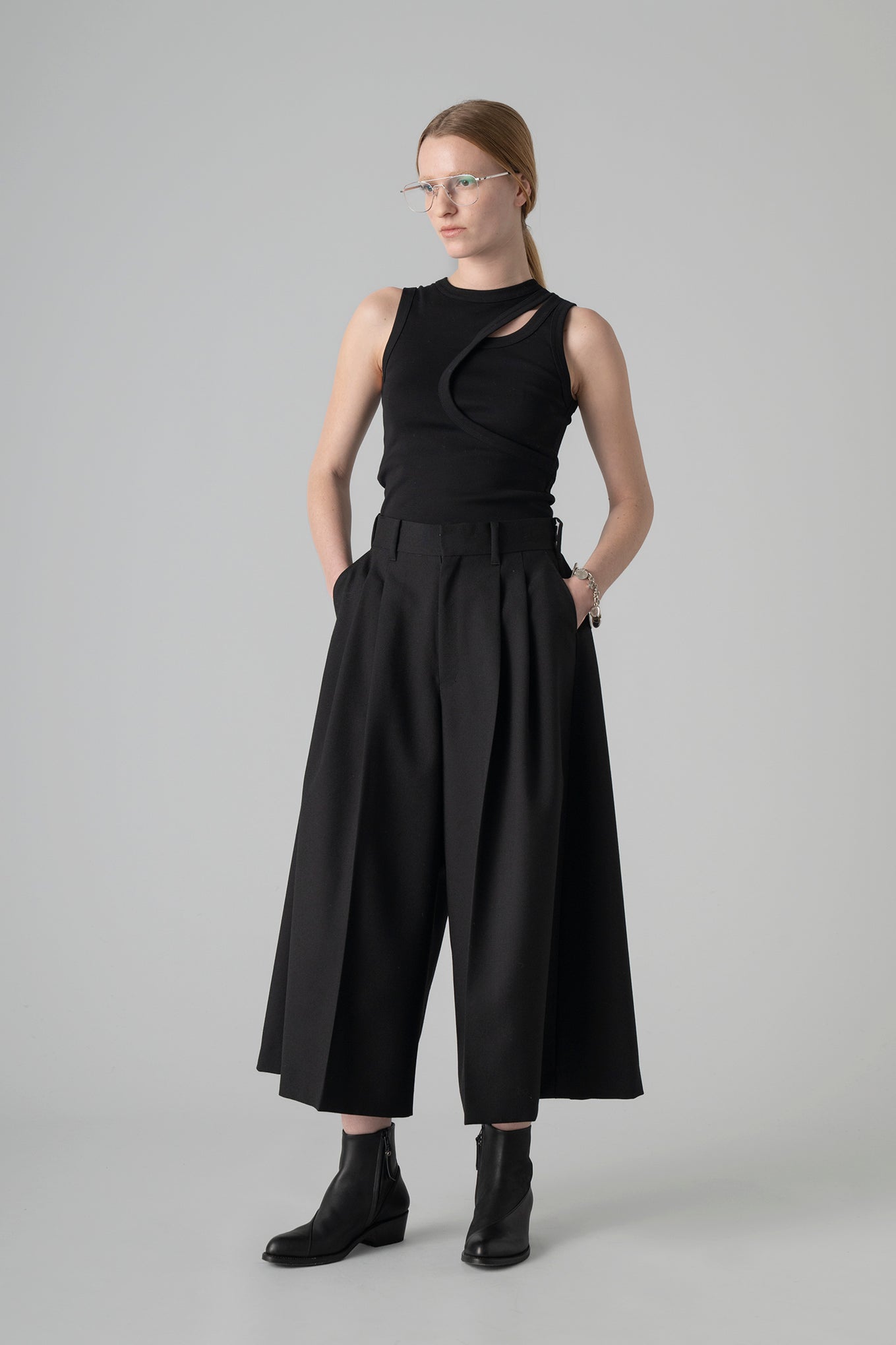 TROPICAL WIDE LEG CROPPED PANTS