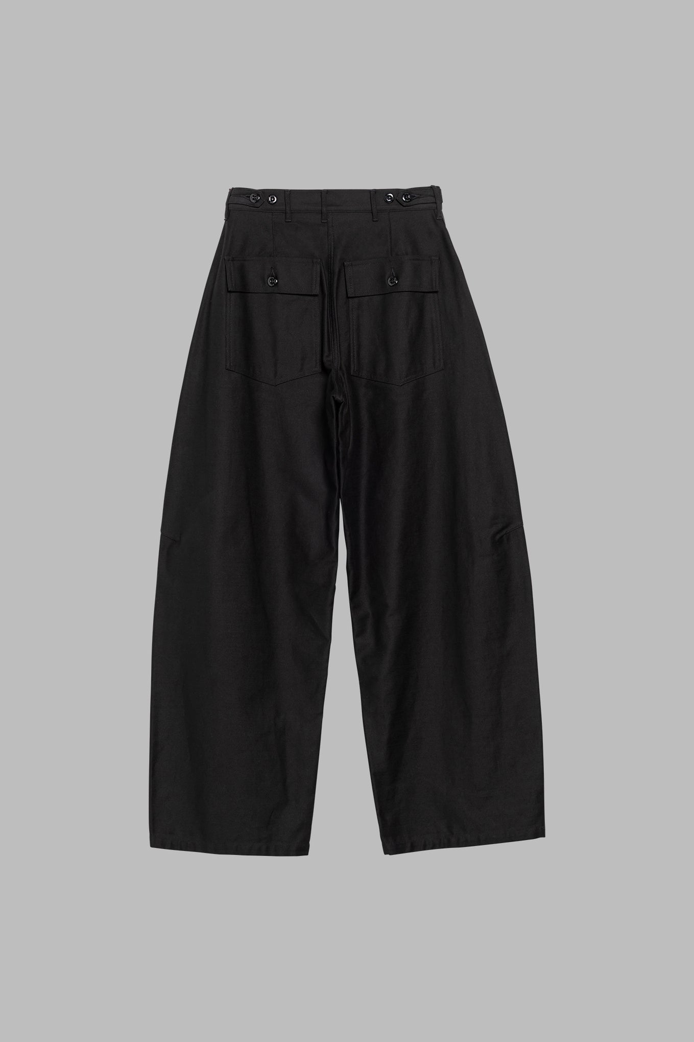 BACK SATIN BARREL LEG PANTS