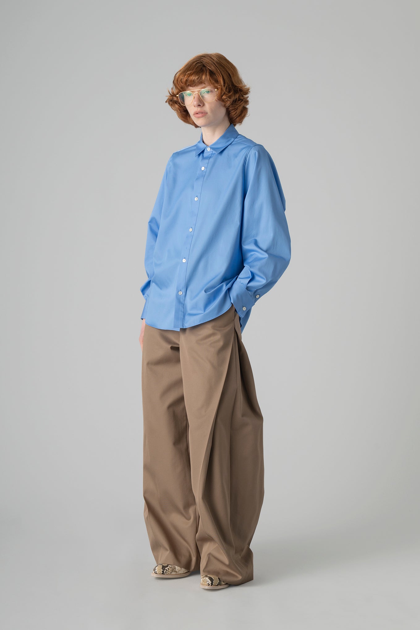 BROAD SHIRT