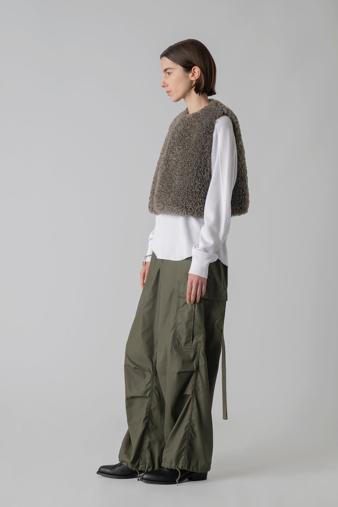 FAUX SHEARLING CROPPED VEST