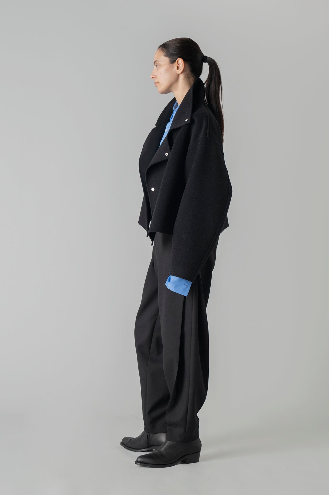 LIGHT DOUBLE-FACED CROPPED TRENCH COAT