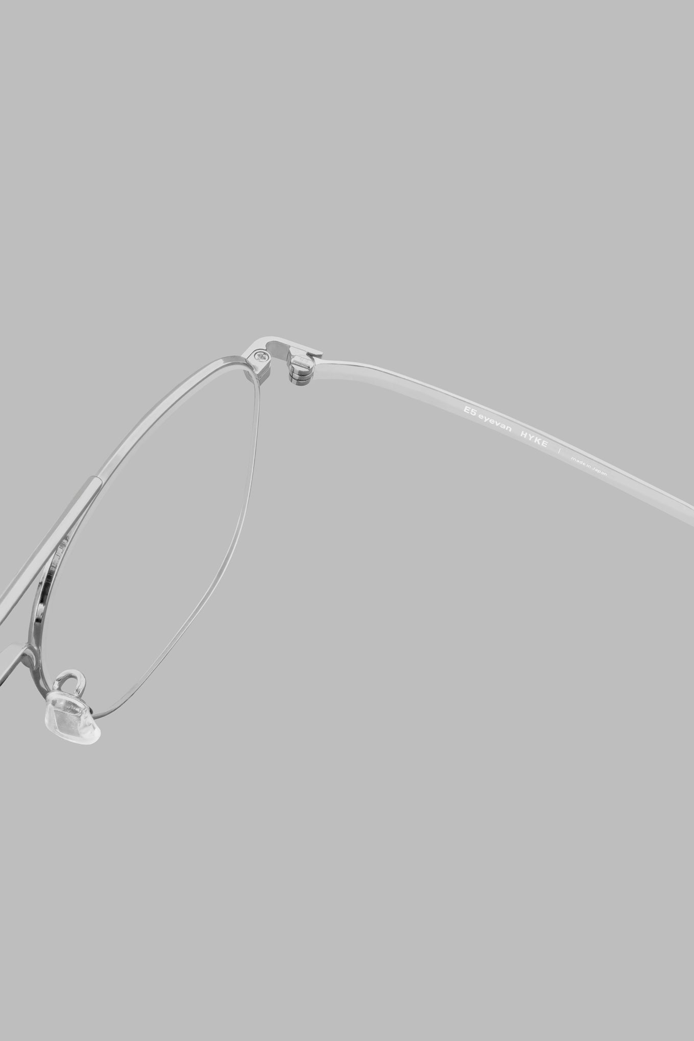 EH-2<br>E5 eyevan × HYKE