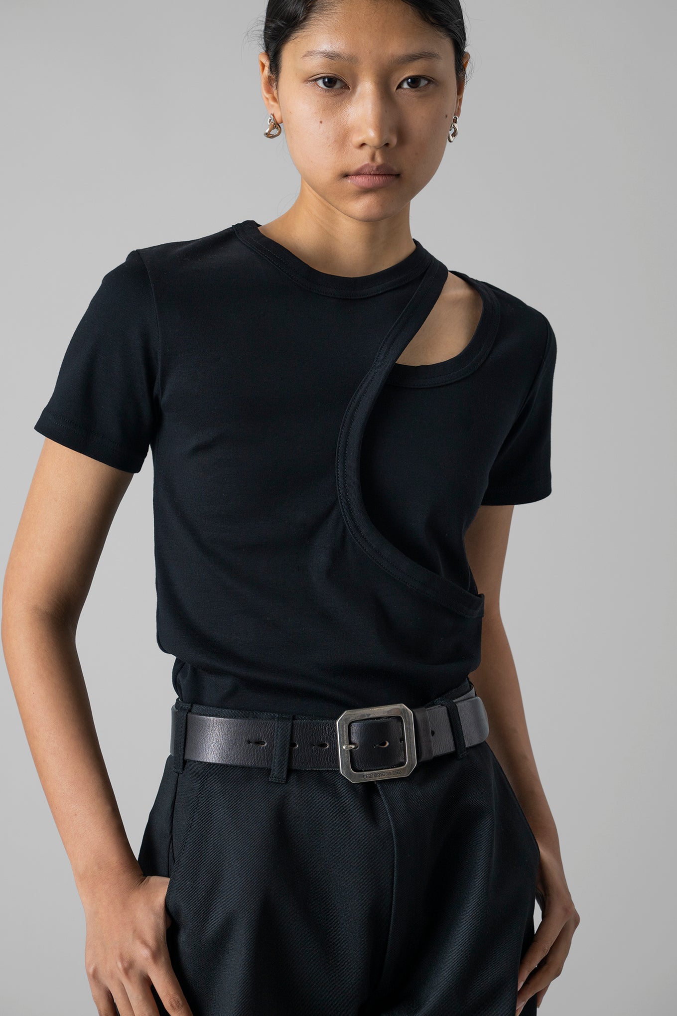 LAYERED SHORT-SLV TEE