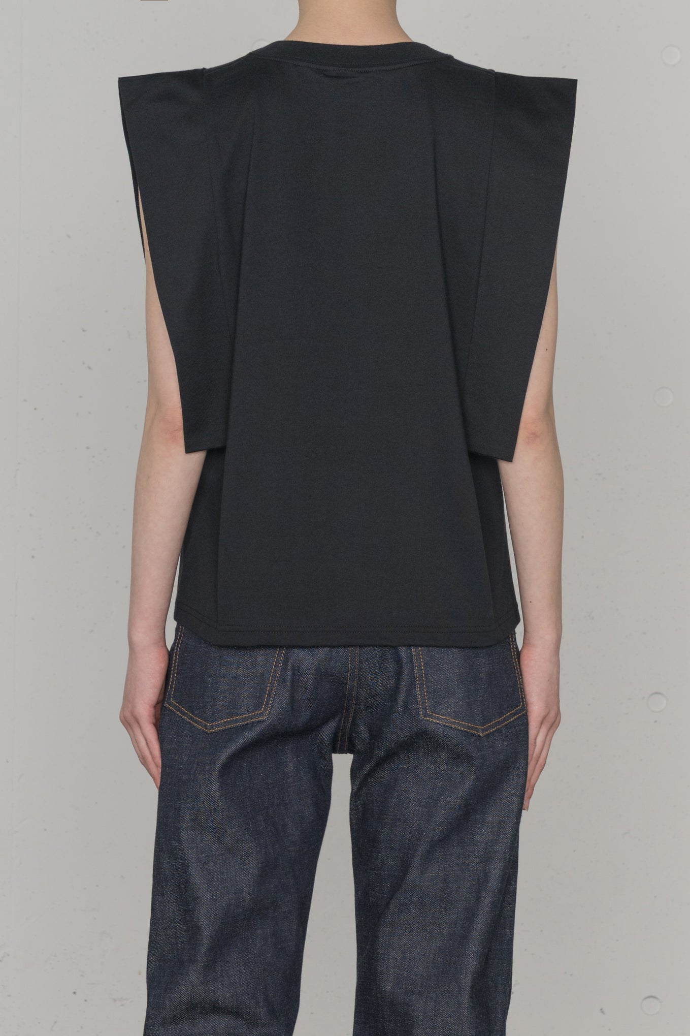 POWER SHOULDER TOP (6.5OZ)