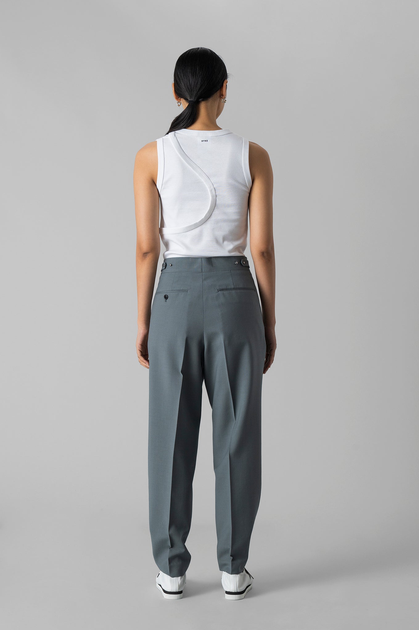 LAYERED TANK TOP – HYKE ONLINE STORE