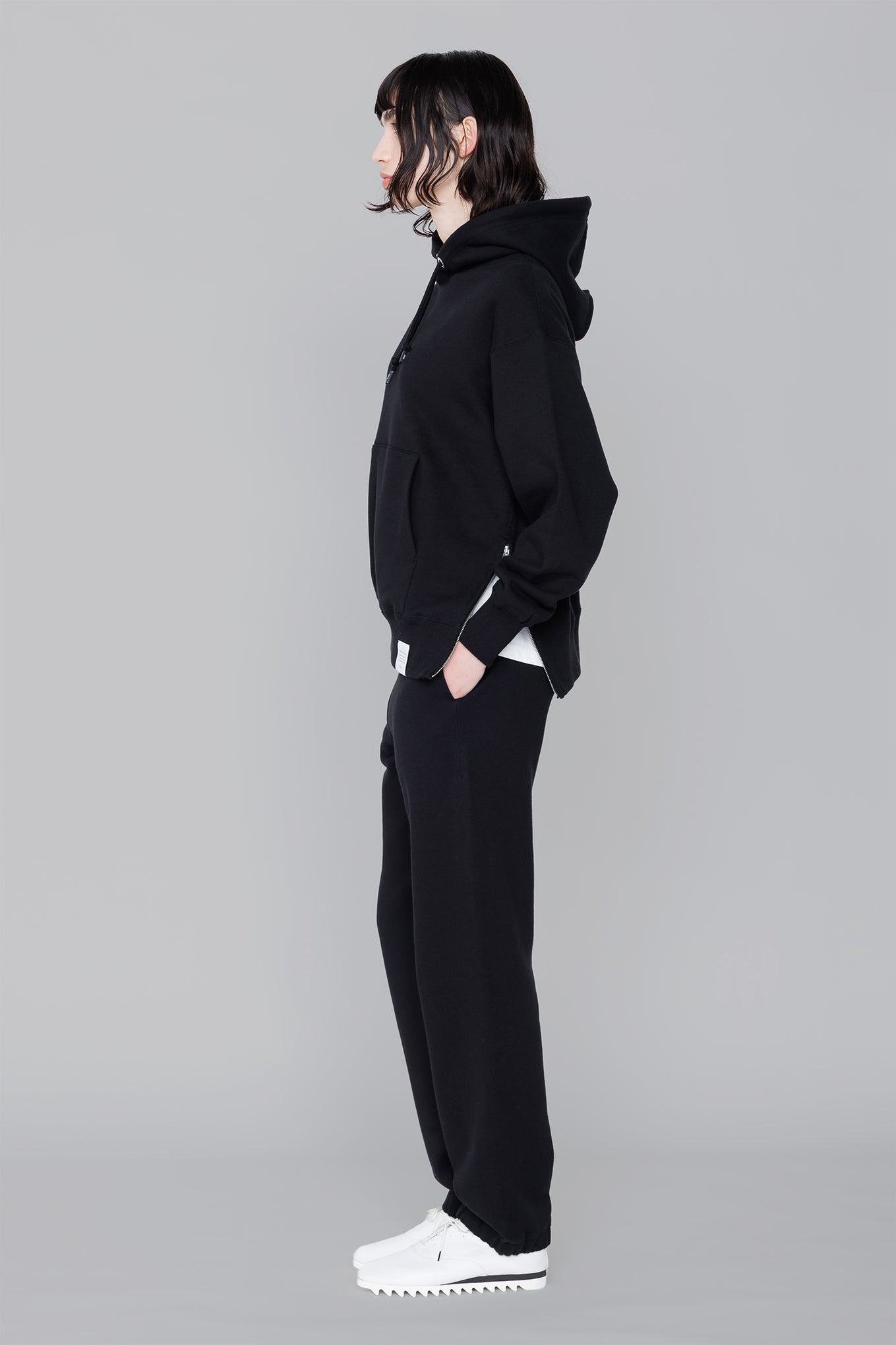 SWEAT HOODIE