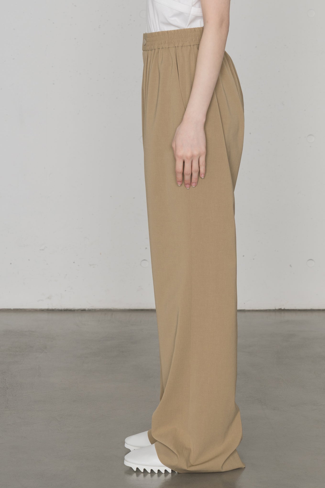 STRETCH WIDE-LEG PANTS