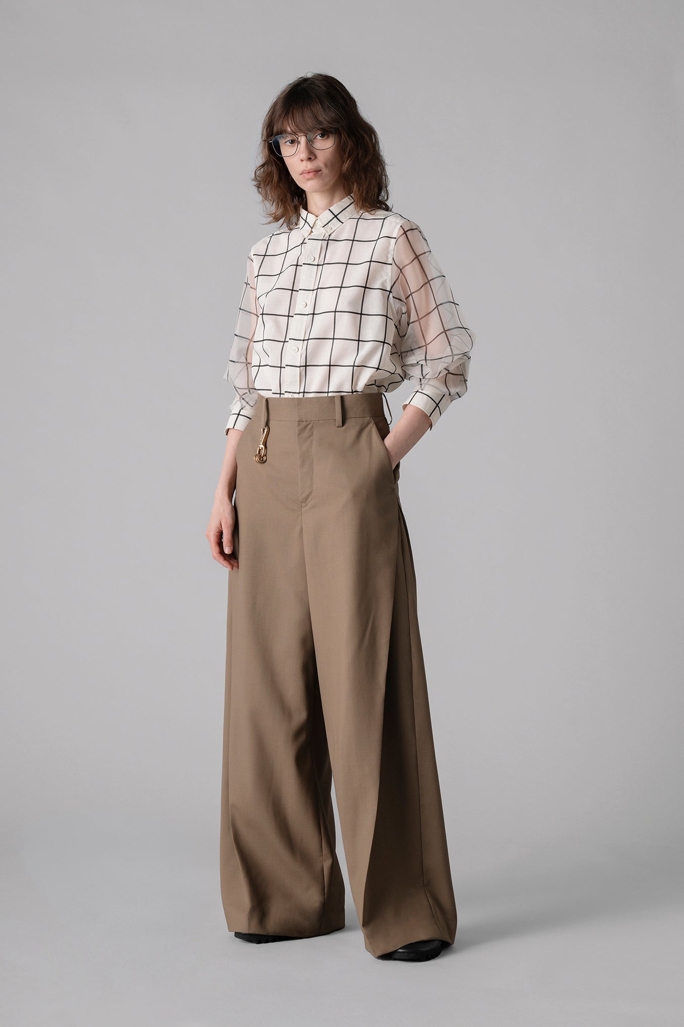 WOOL SIDE TUCK PANTS