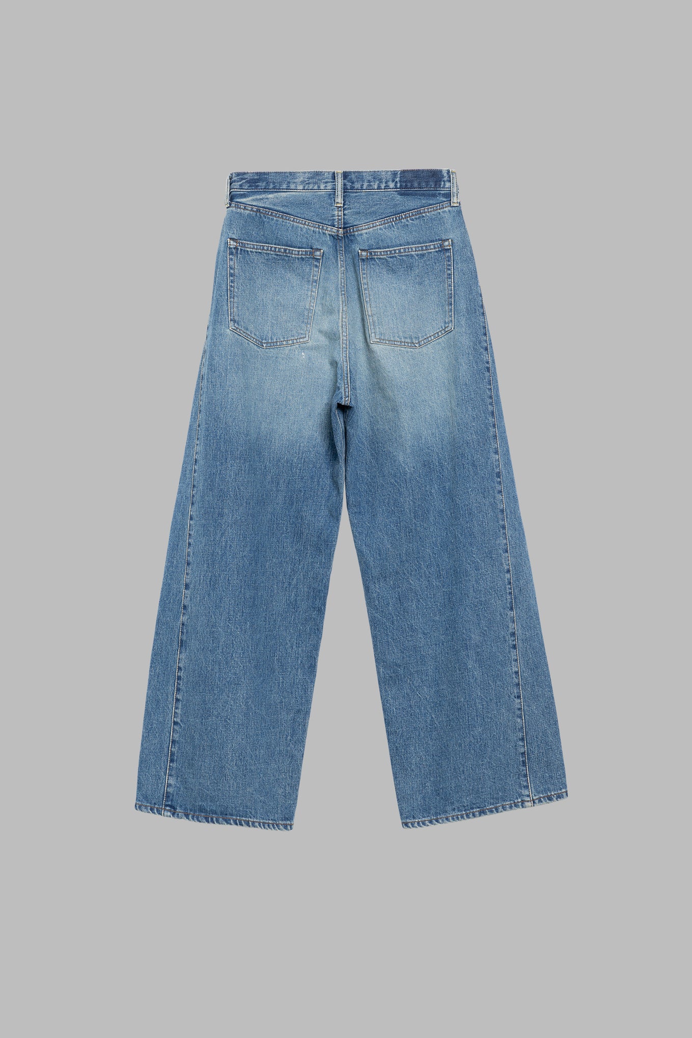 BARREL-LEG DENIM JEANS – HYKE ONLINE STORE