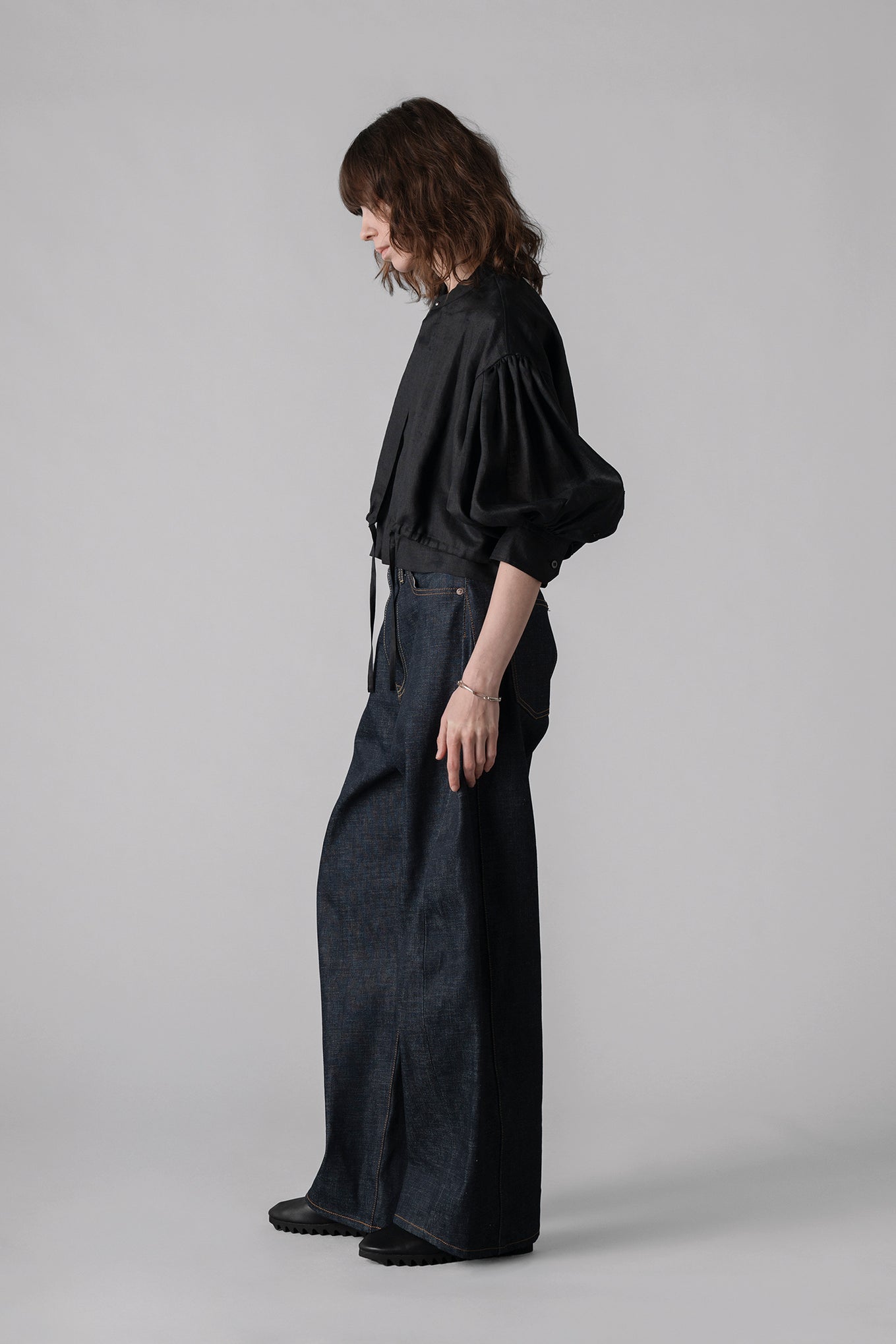 LINEN BALLOON SLEEVE BLOUSE