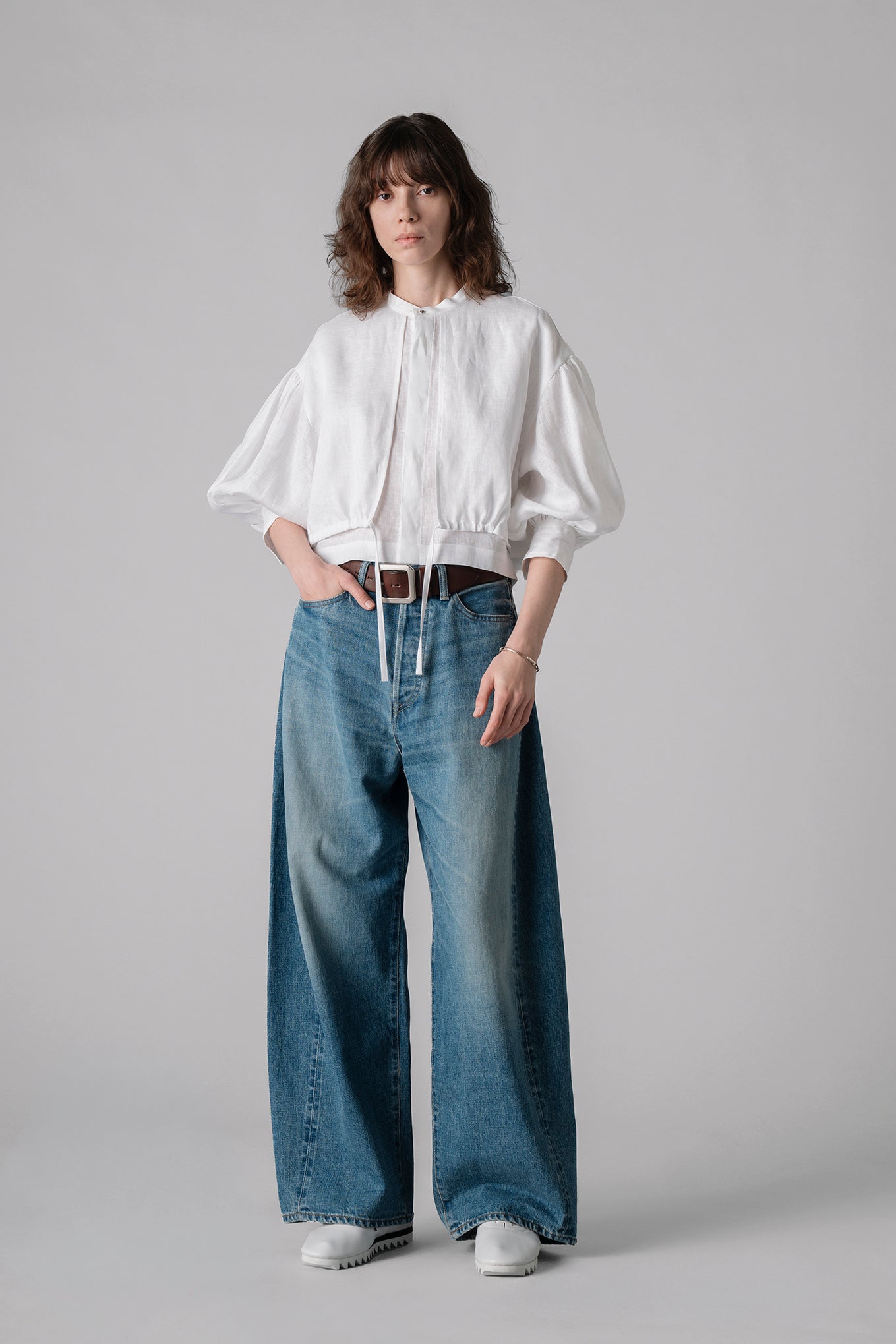 LINEN BALLOON SLEEVE BLOUSE