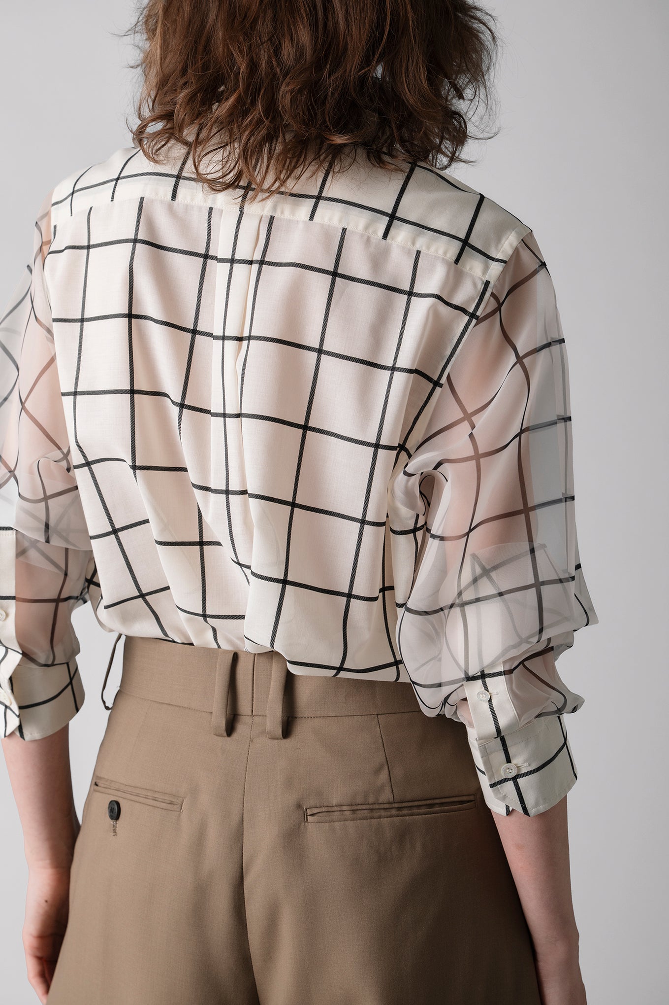 SHEER SLEEVE WINDOWPANE BLOUSE