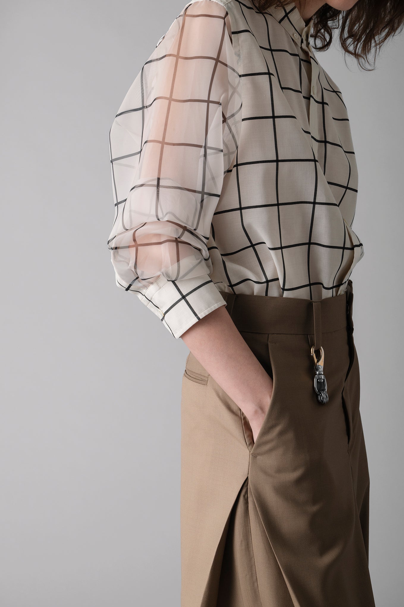 SHEER SLEEVE WINDOWPANE BLOUSE