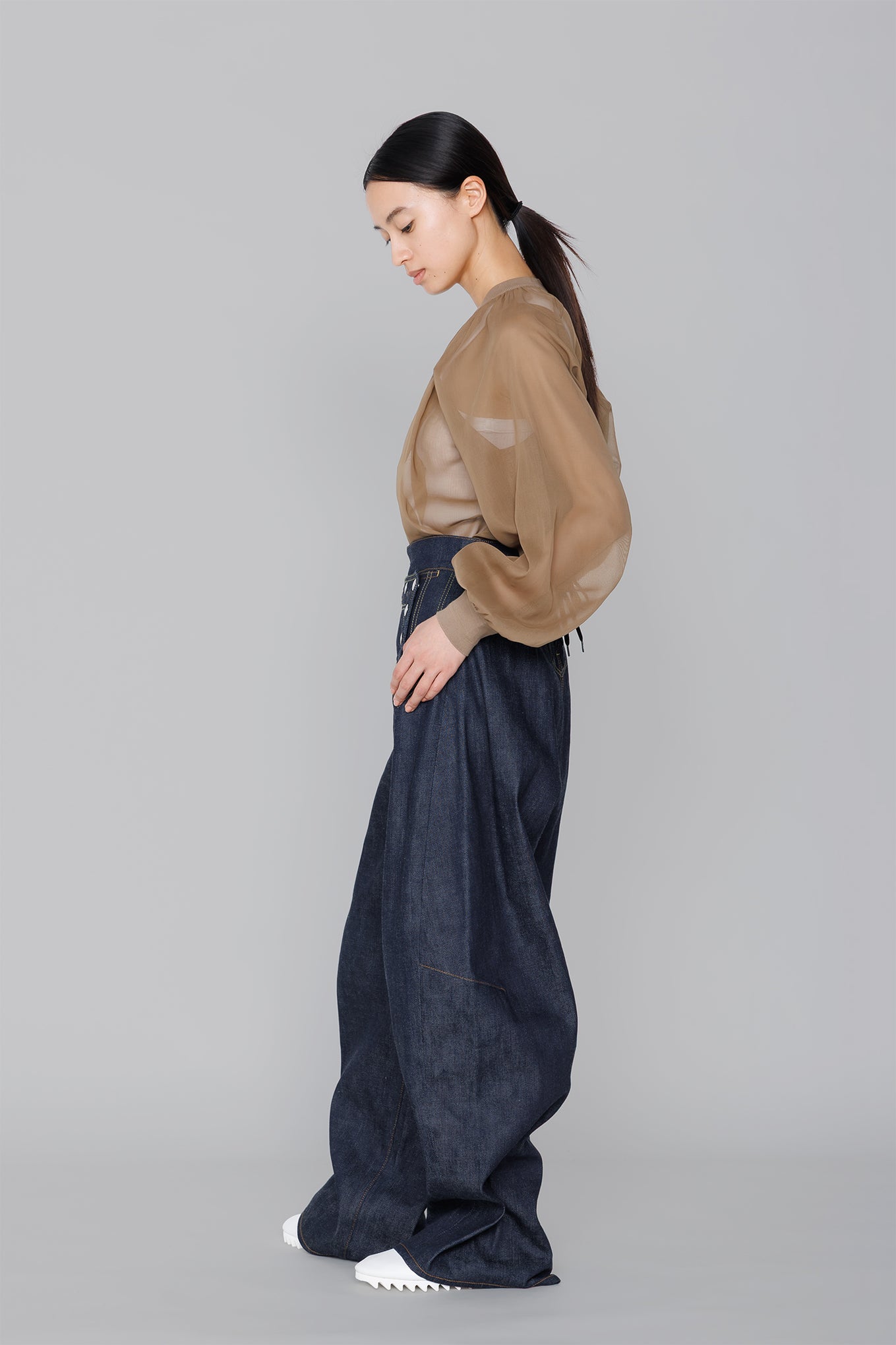 COTTON VOILE SHIRRED BLOUSE