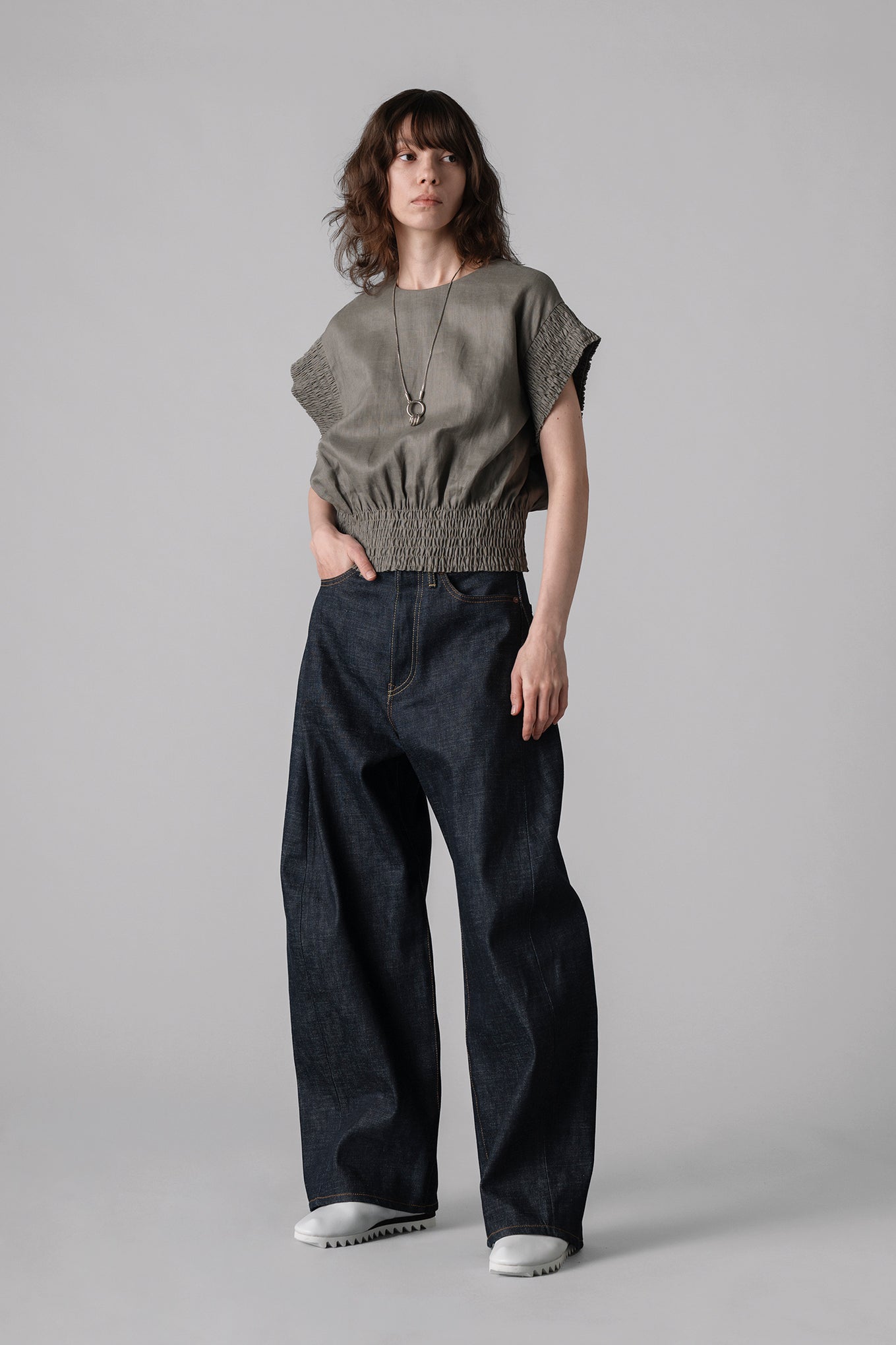 LINEN SHIRRED BLOUSE