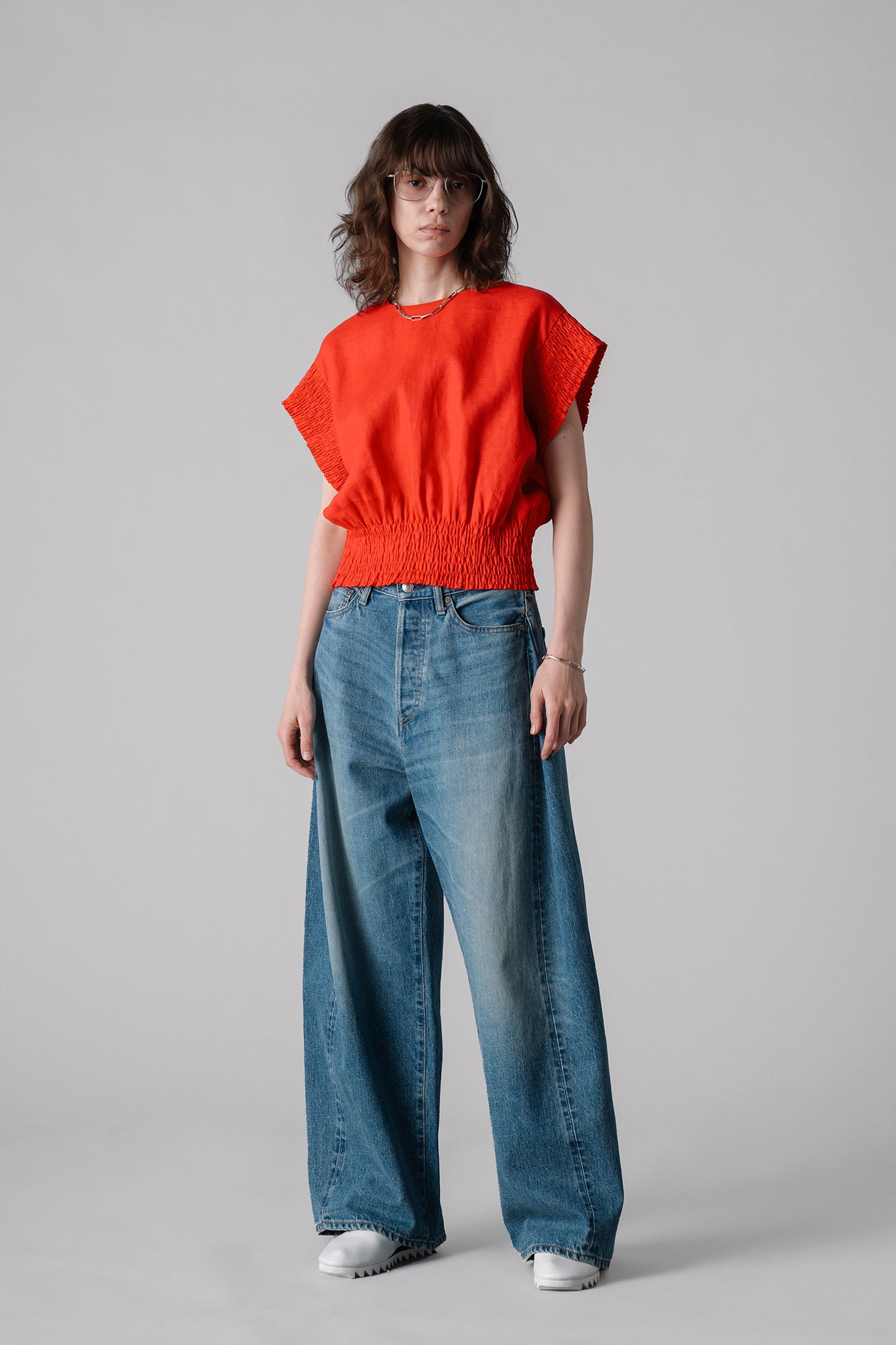 LINEN SHIRRED BLOUSE