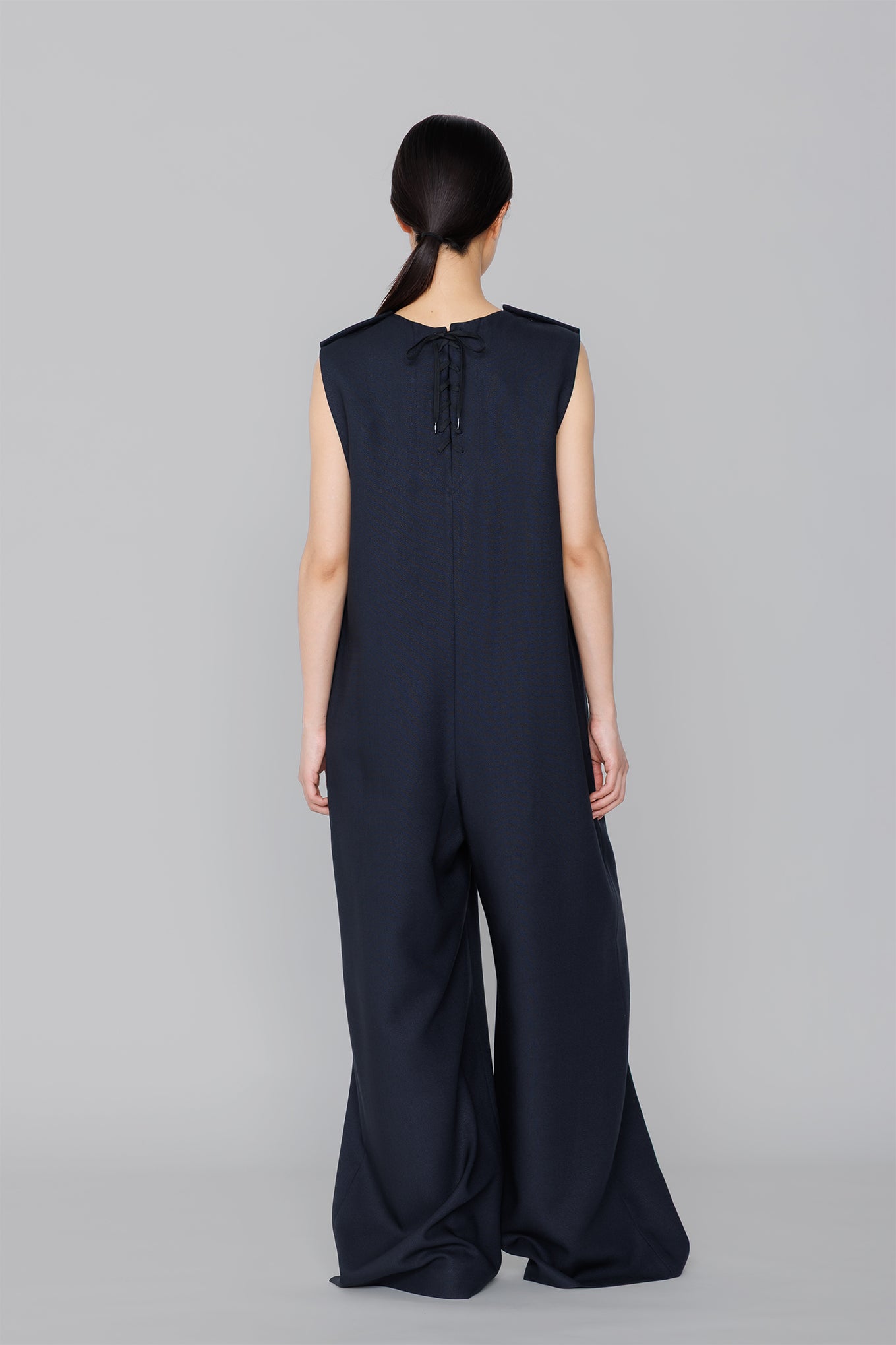 MEER. V NECK JUMPSUIT 【公式通販】