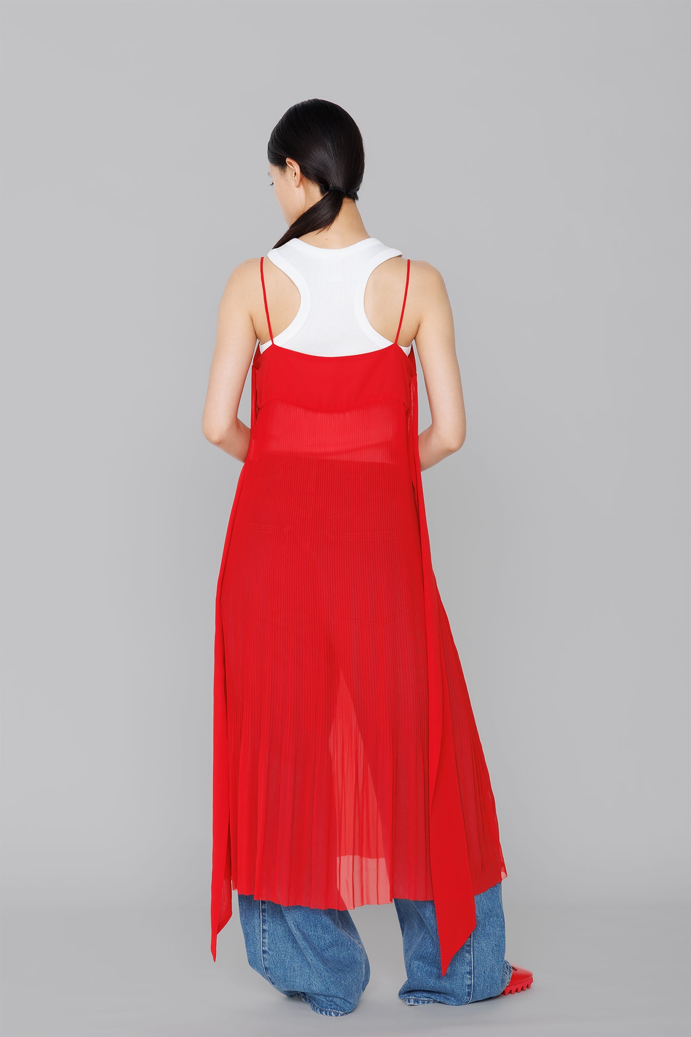 PLEATED SLIP DRESS – HYKE ONLINE STORE