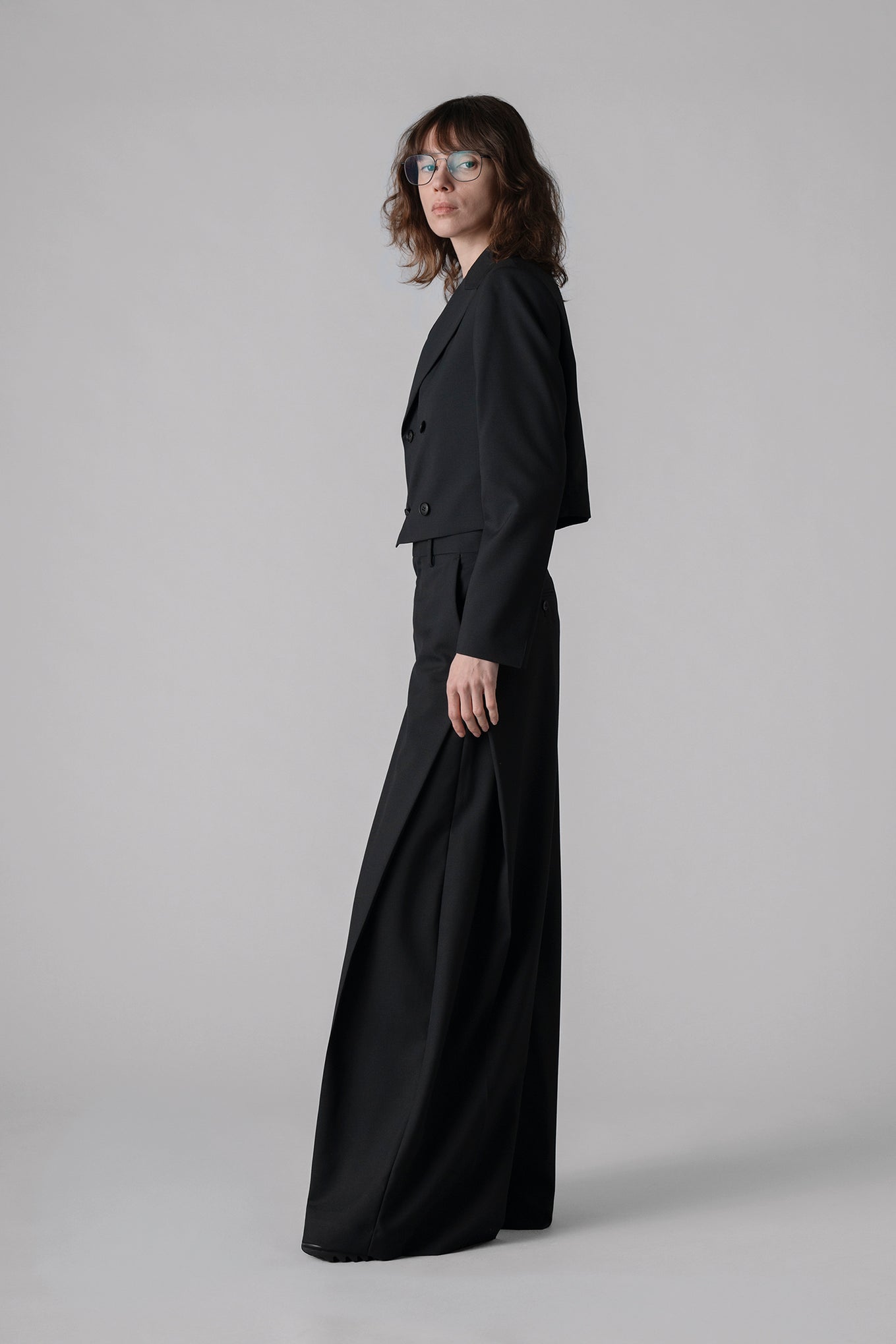 WOOL DOUBLE-BREASTED CROPPED BLAZER