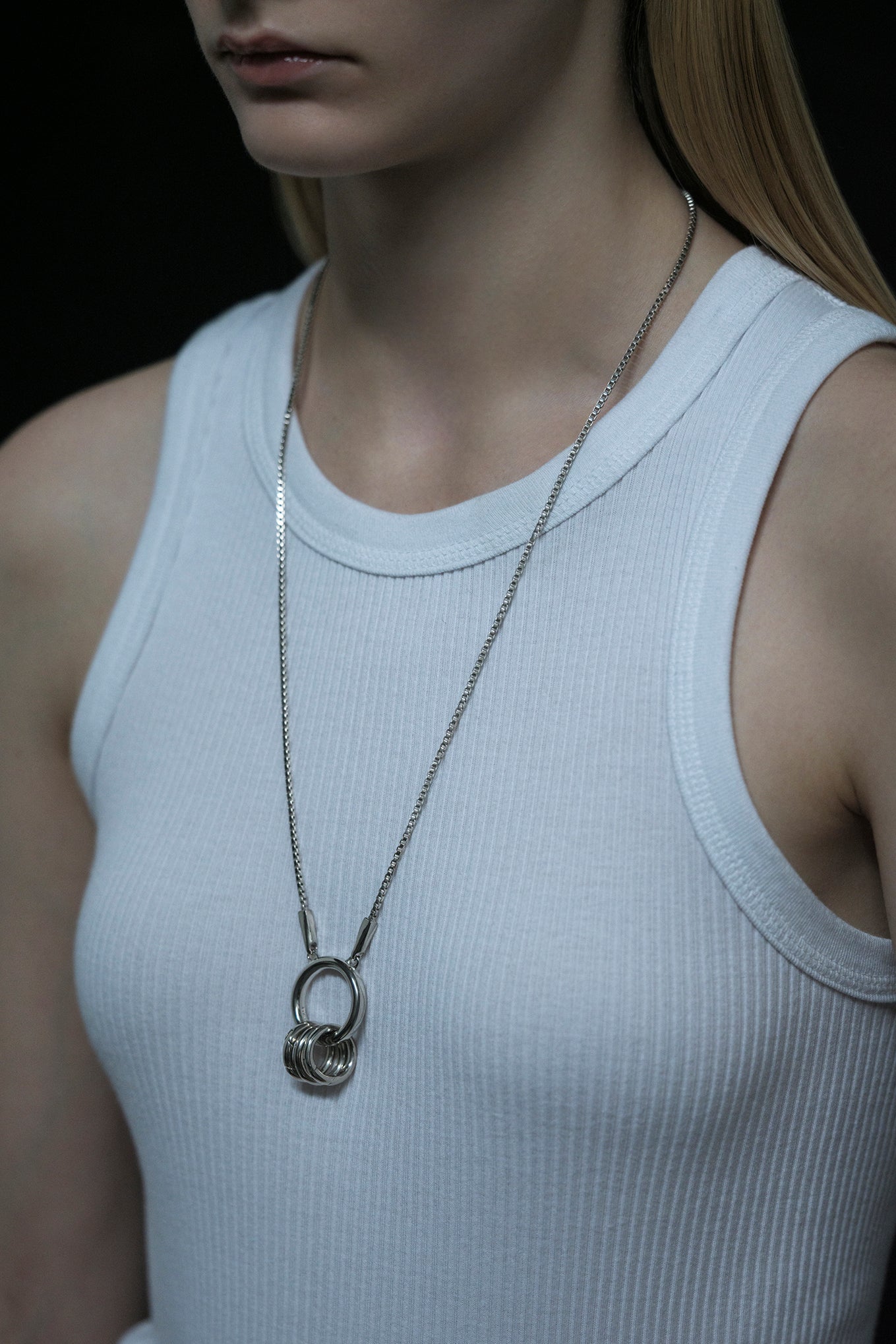 EYEGLASS HOLDER<br>END CUSTOM JEWELLERS × HYKE